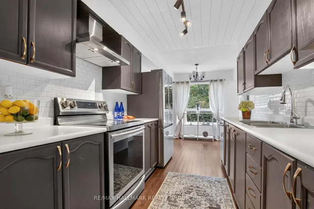 23 Whitegate Cres, Ottawa 3