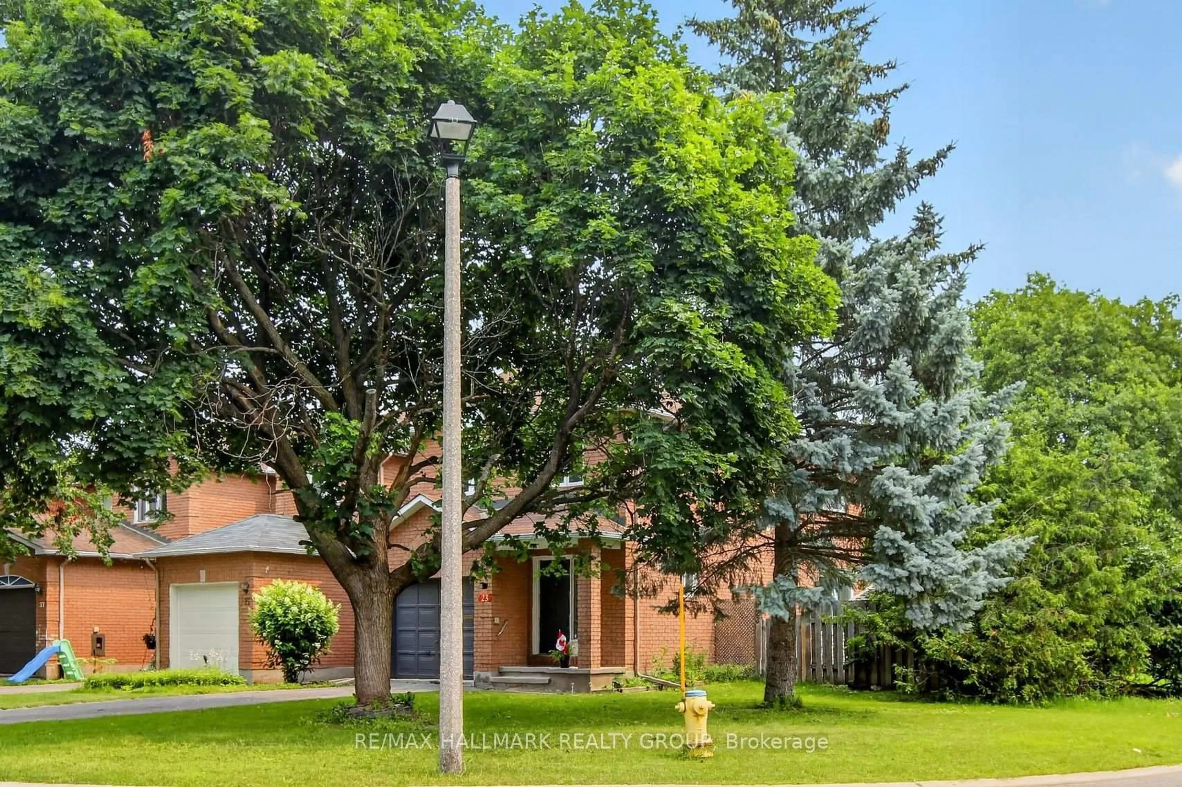 Unknown for 23 Whitegate Cres, Ottawa Ontario K2J 4B6