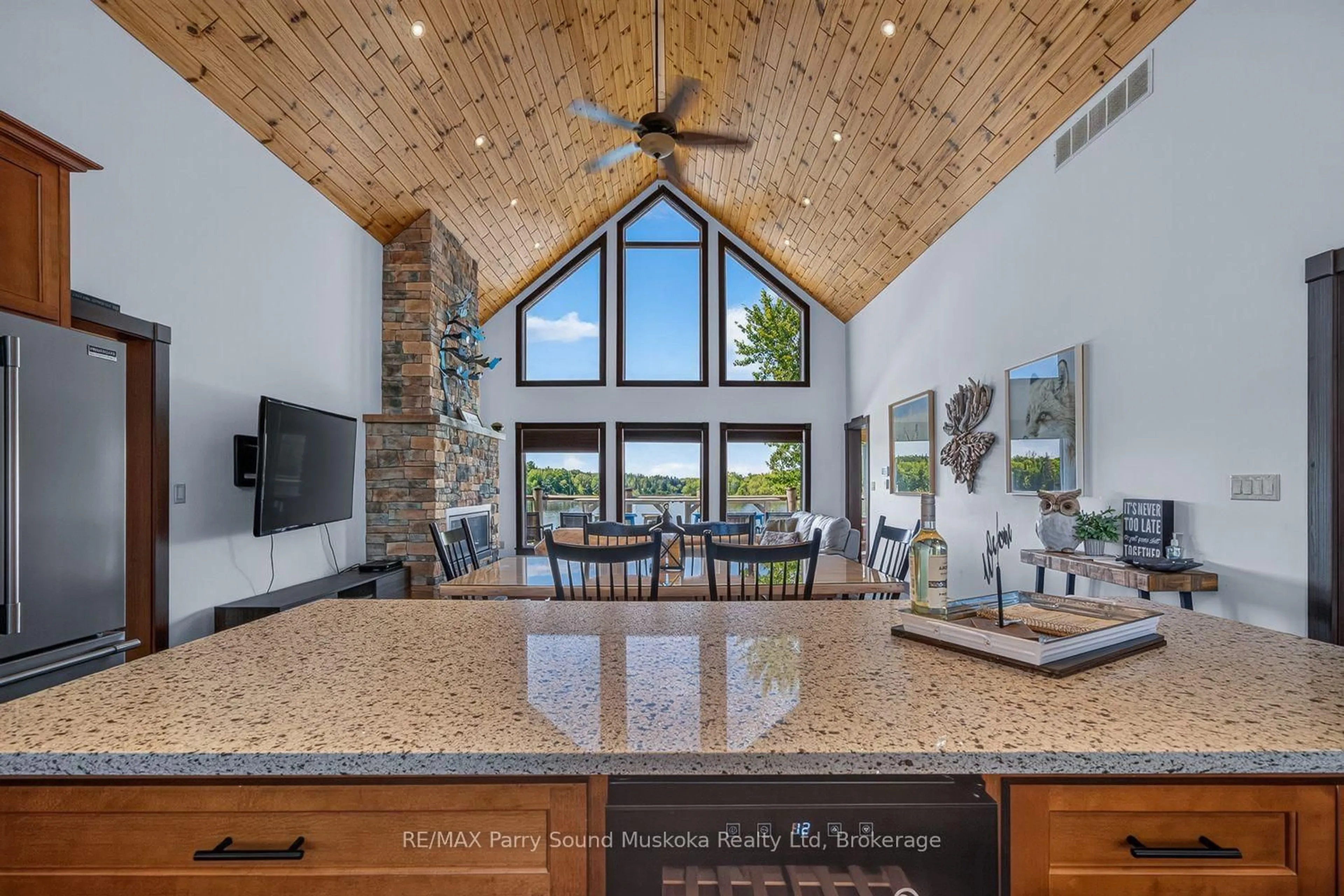 Open concept kitchen, ceramic/tile floor for 64 Mccords Rd, McKellar Ontario P2A 0B5