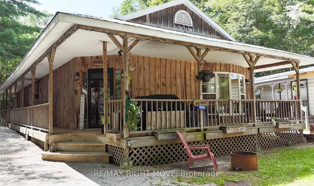 1062 4 Seasons Rd, Gravenhurst 2