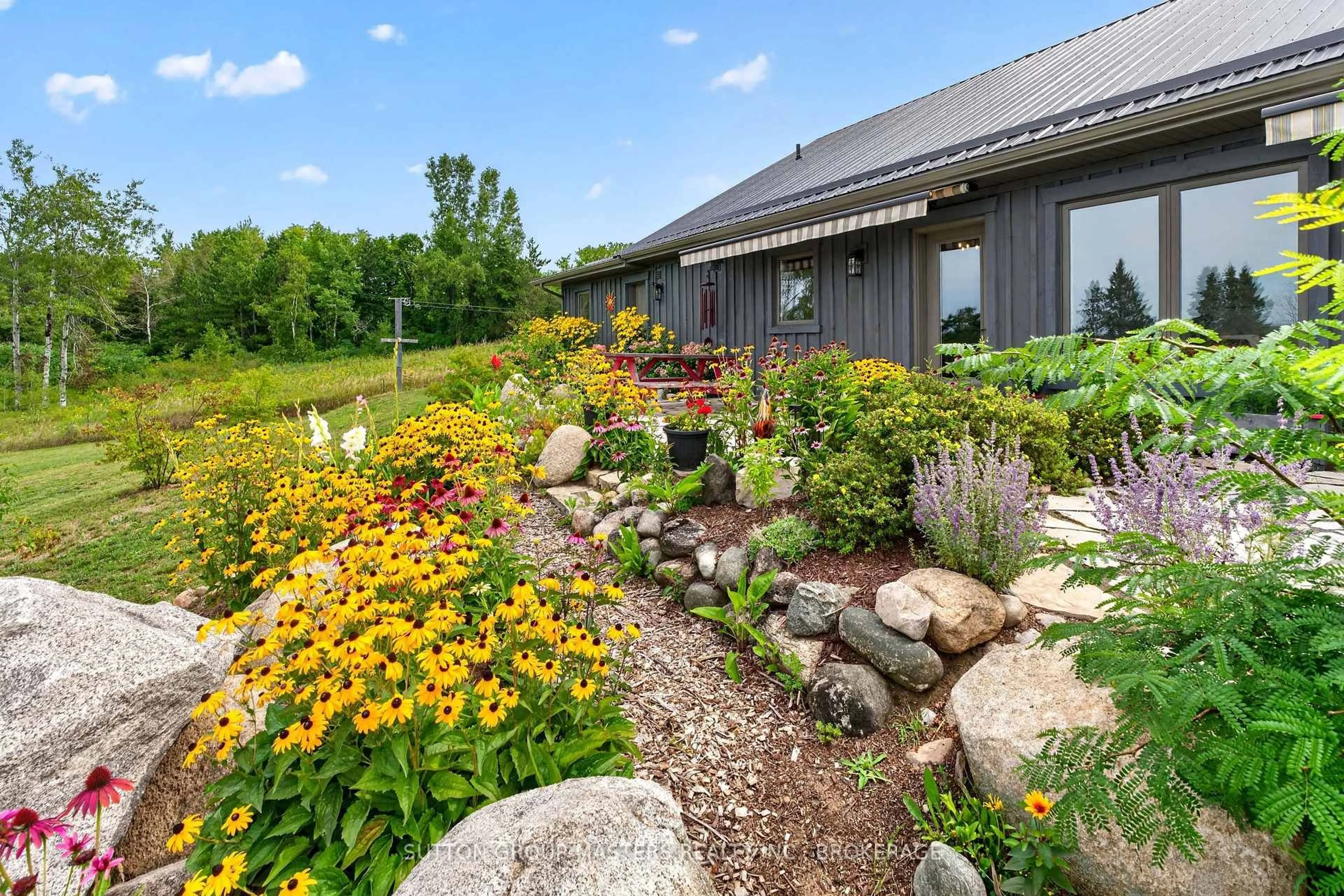 Patio, unknown for 715 Moira Rd, Stirling Ontario K0K 3E0