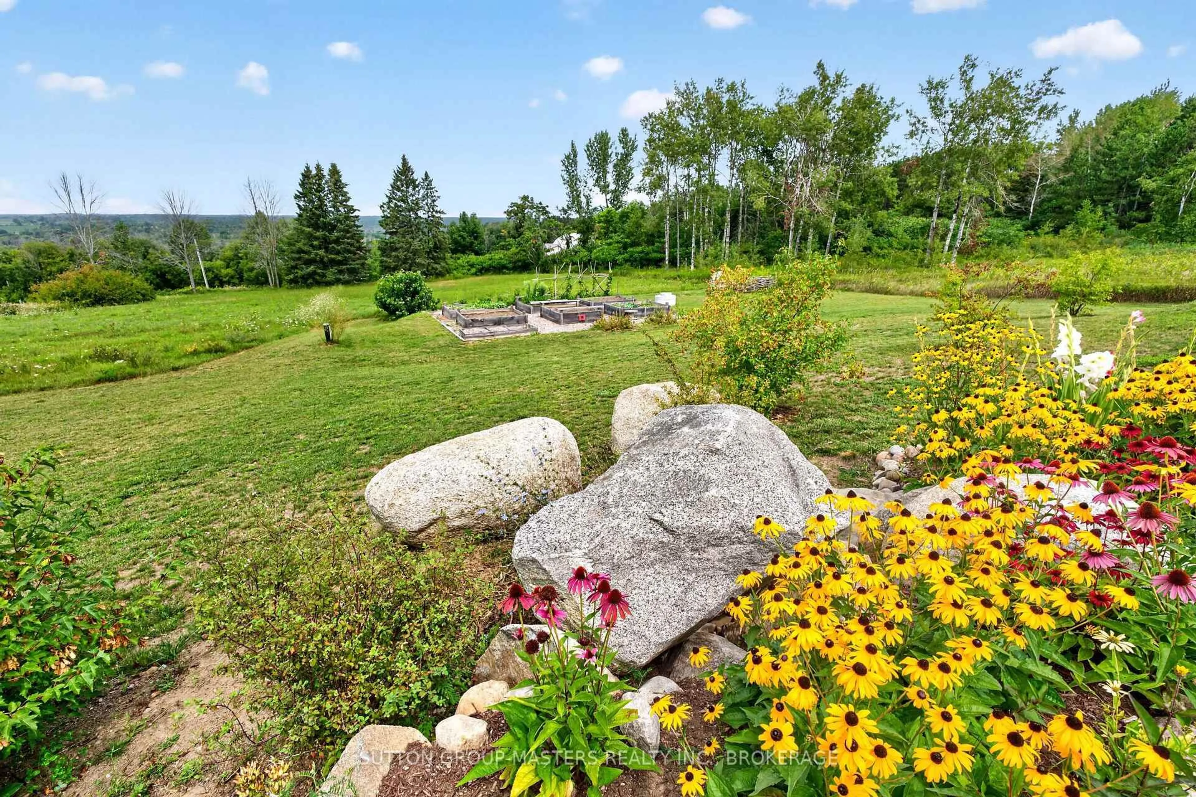 Patio, mountain view for 715 Moira Rd, Stirling Ontario K0K 3E0
