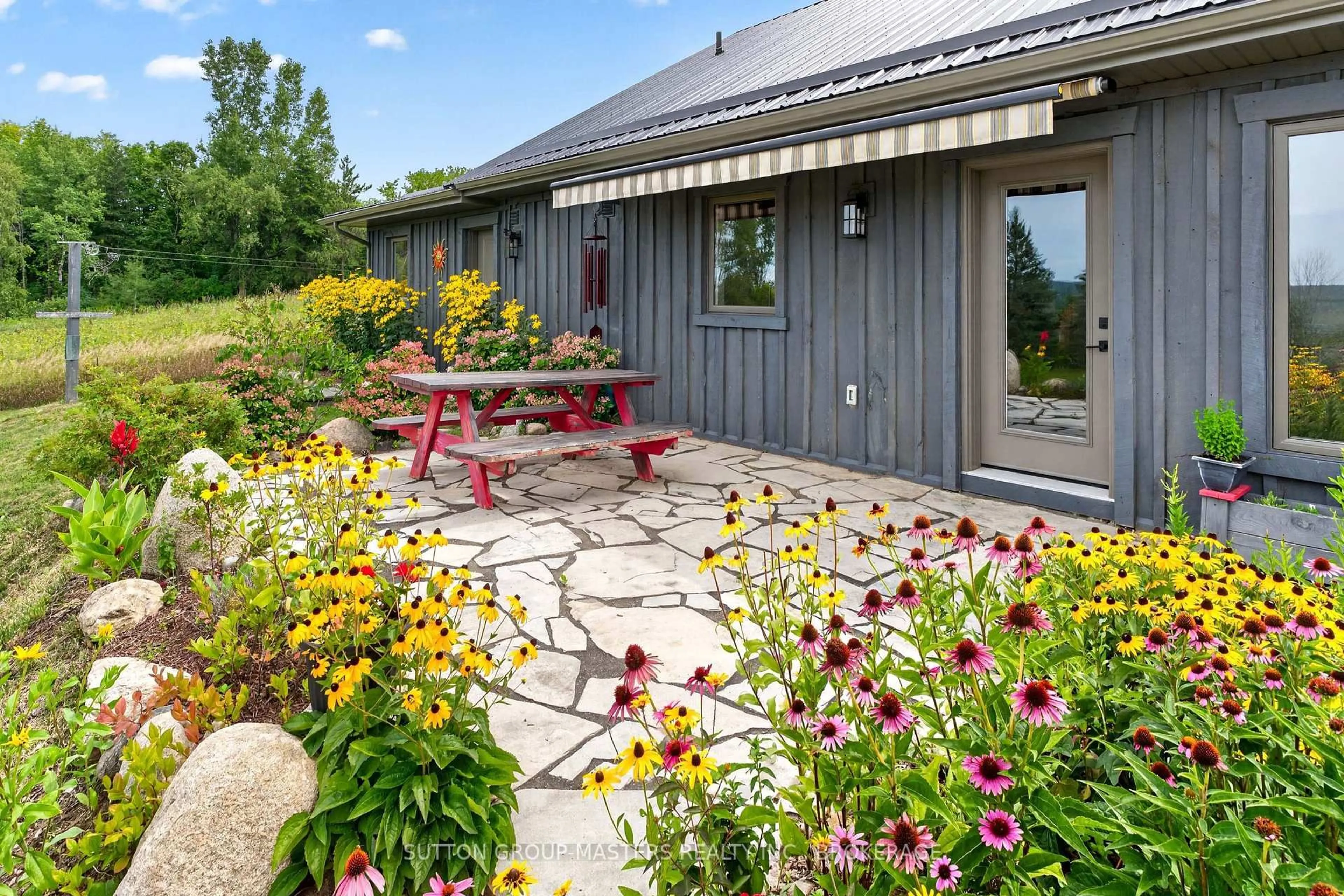 Patio, unknown for 715 Moira Rd, Stirling Ontario K0K 3E0