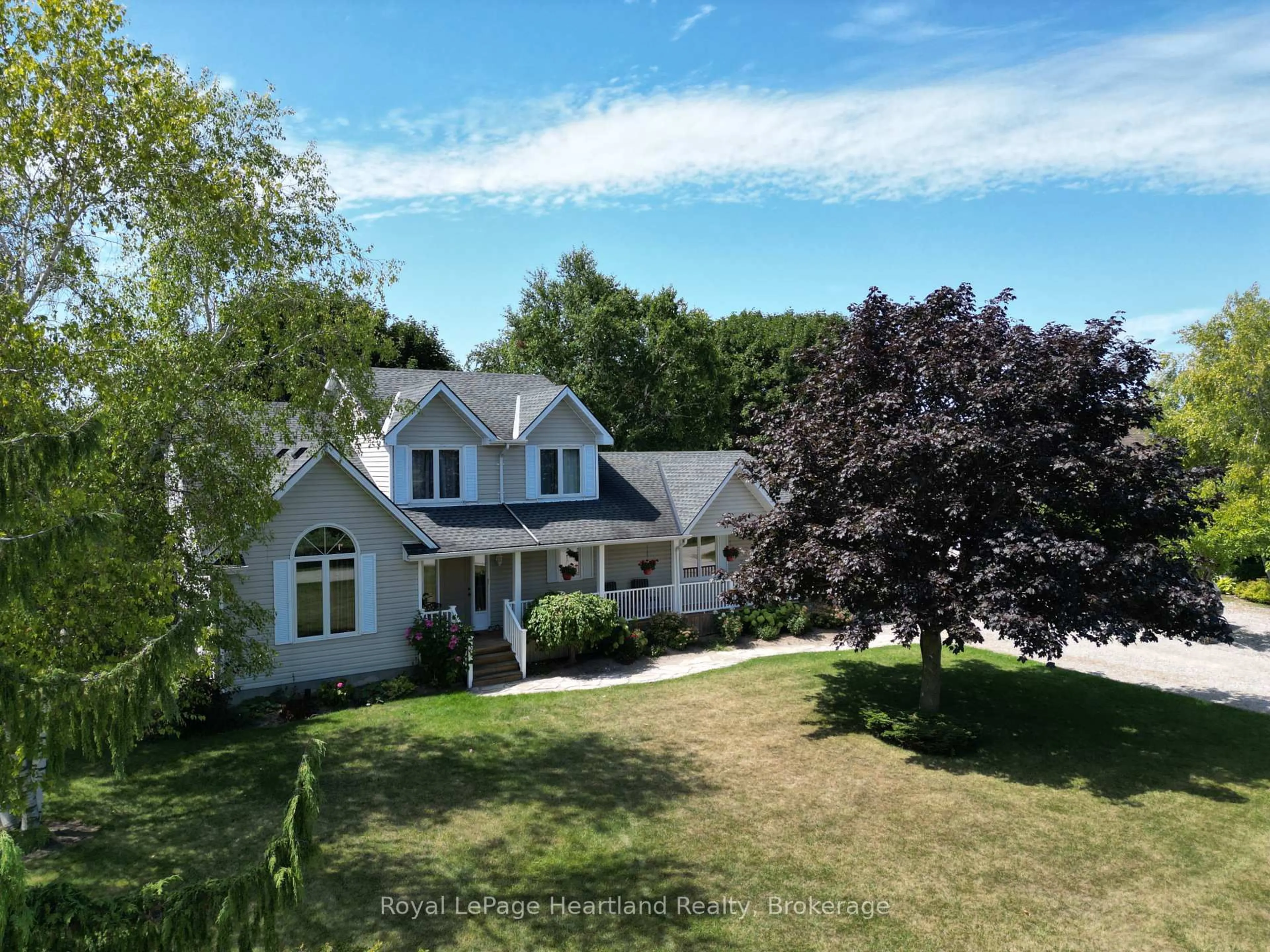A pic from outside/outdoor area/front of a property/back of a property/a pic from drone, unknown for 155 Victoria Dr, South Huron Ontario N0M 1K0