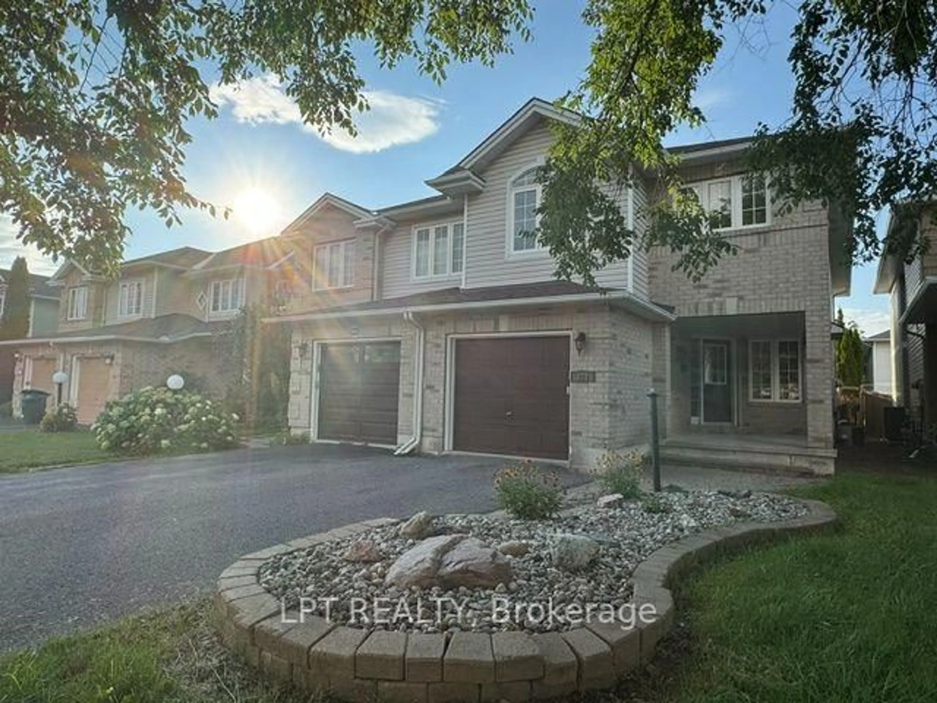 Unknown for 323 Berrigan Dr, Ottawa Ontario K2J 5E2