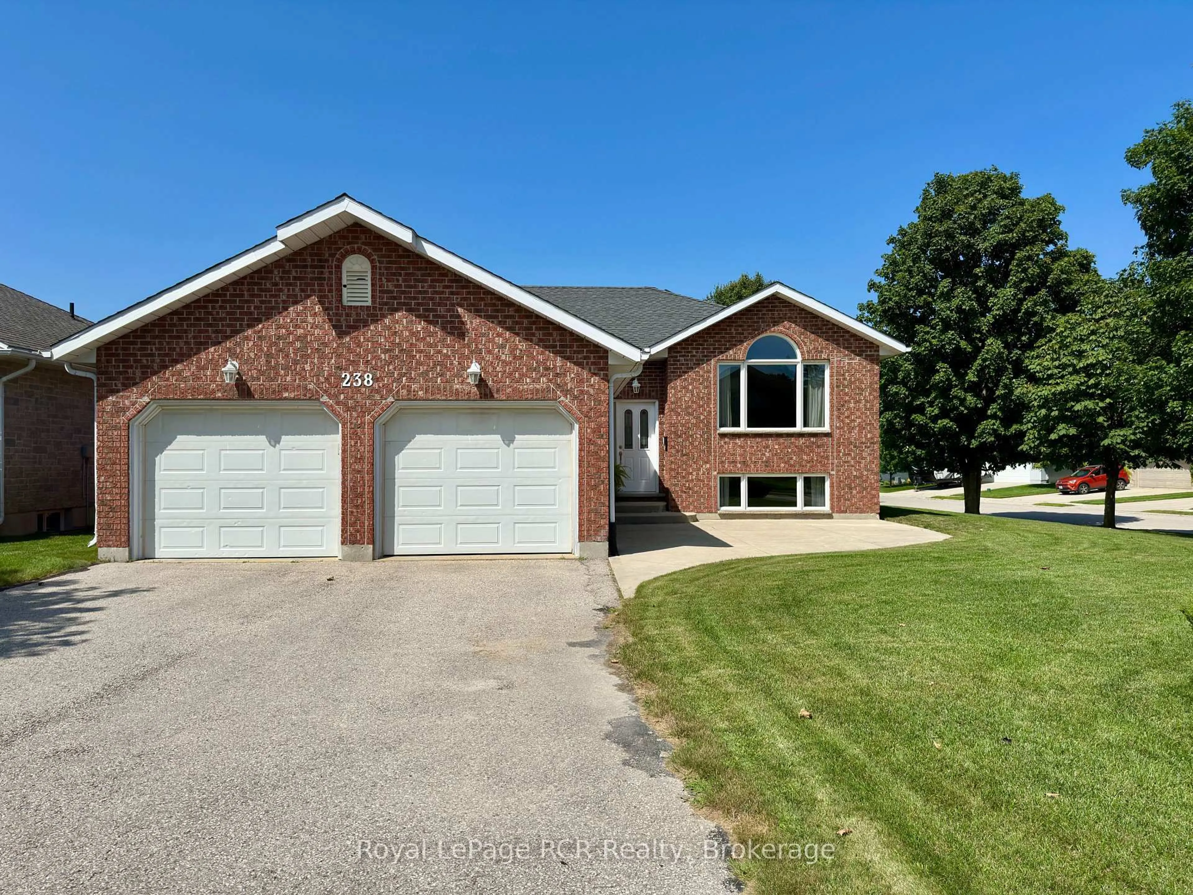 Home with brick exterior material, water/lake/river/ocean view for 238 4th Street Cres, Hanover Ontario N4N 3S2