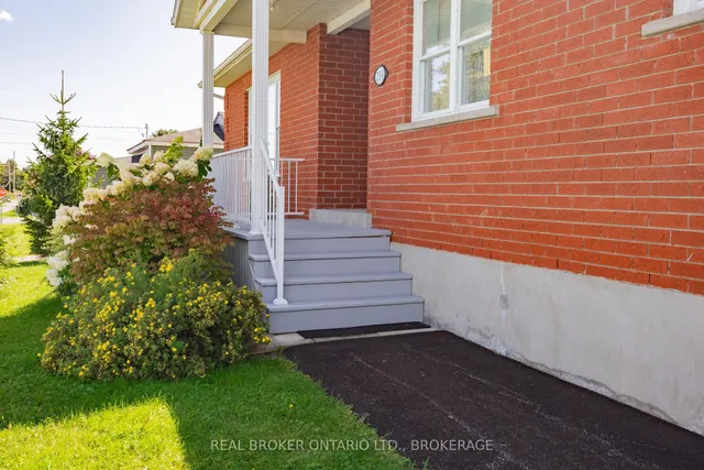 238 Bishop St, North Glengarry 5