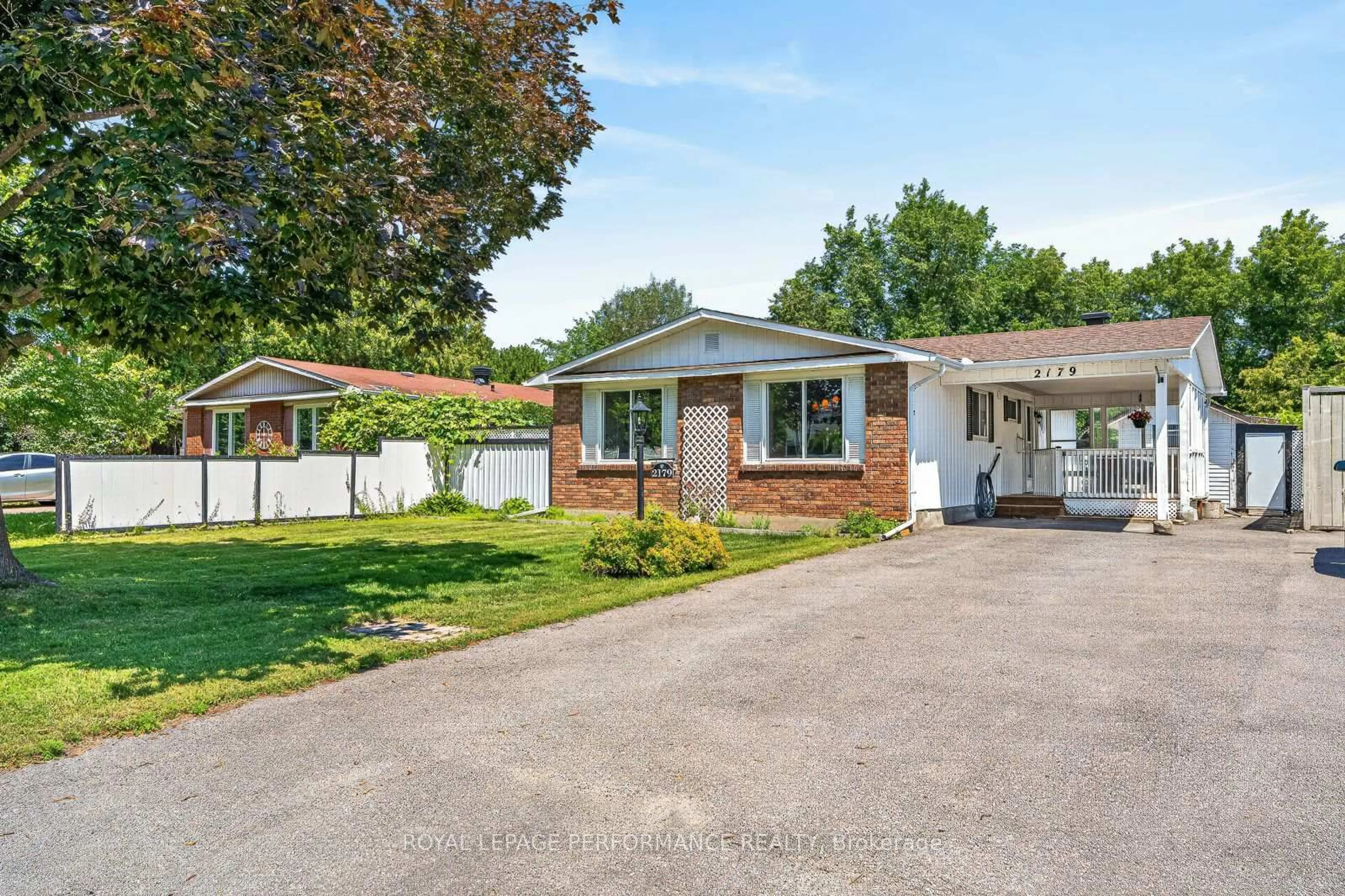 Home with brick exterior material, street for 2179 Erinbrook Cres, Ottawa Ontario K1B 4J7