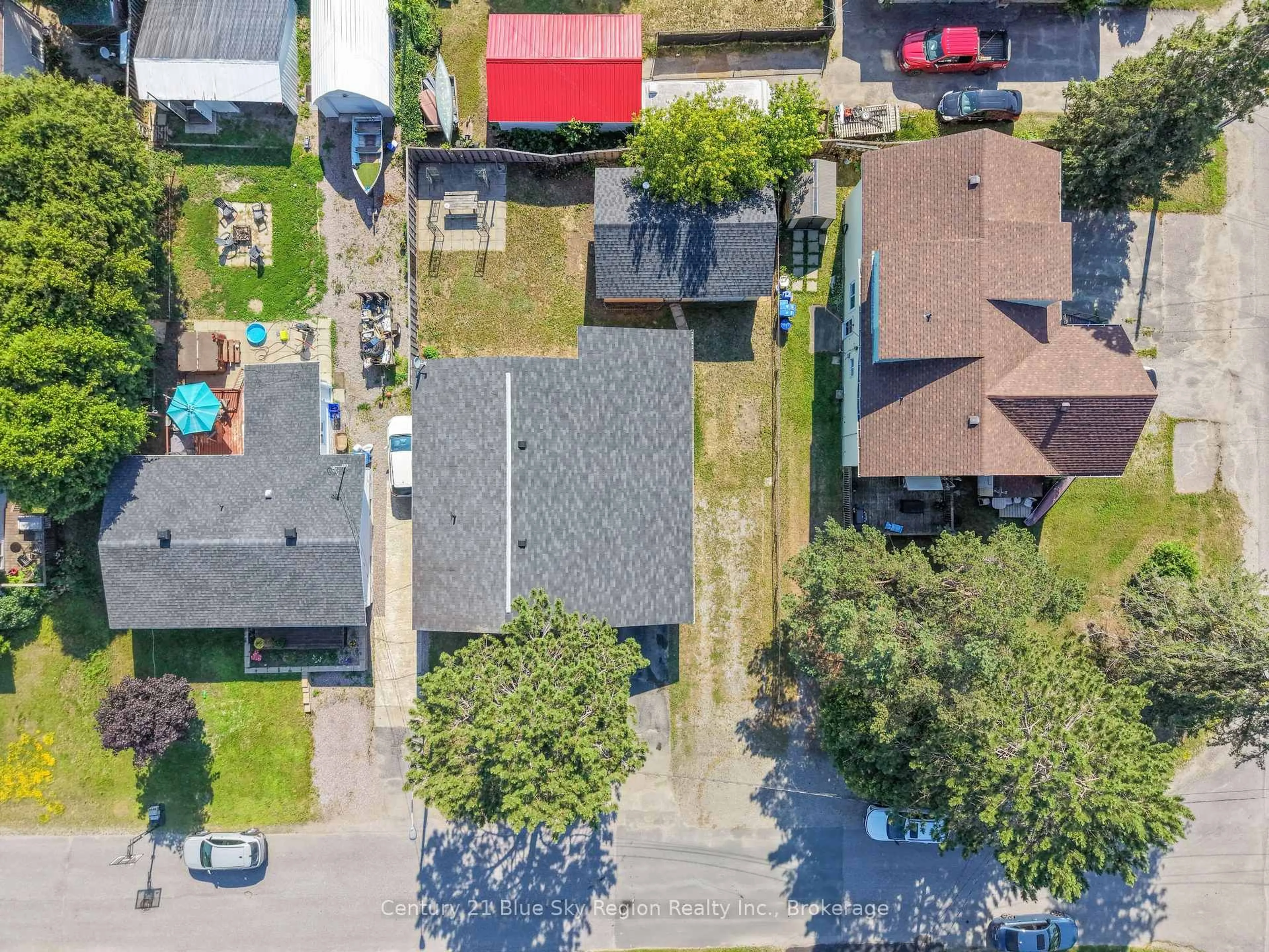 A pic from outside/outdoor area/front of a property/back of a property/a pic from drone, street for 268 Levesque St, West Nipissing Ontario P2B 3A3