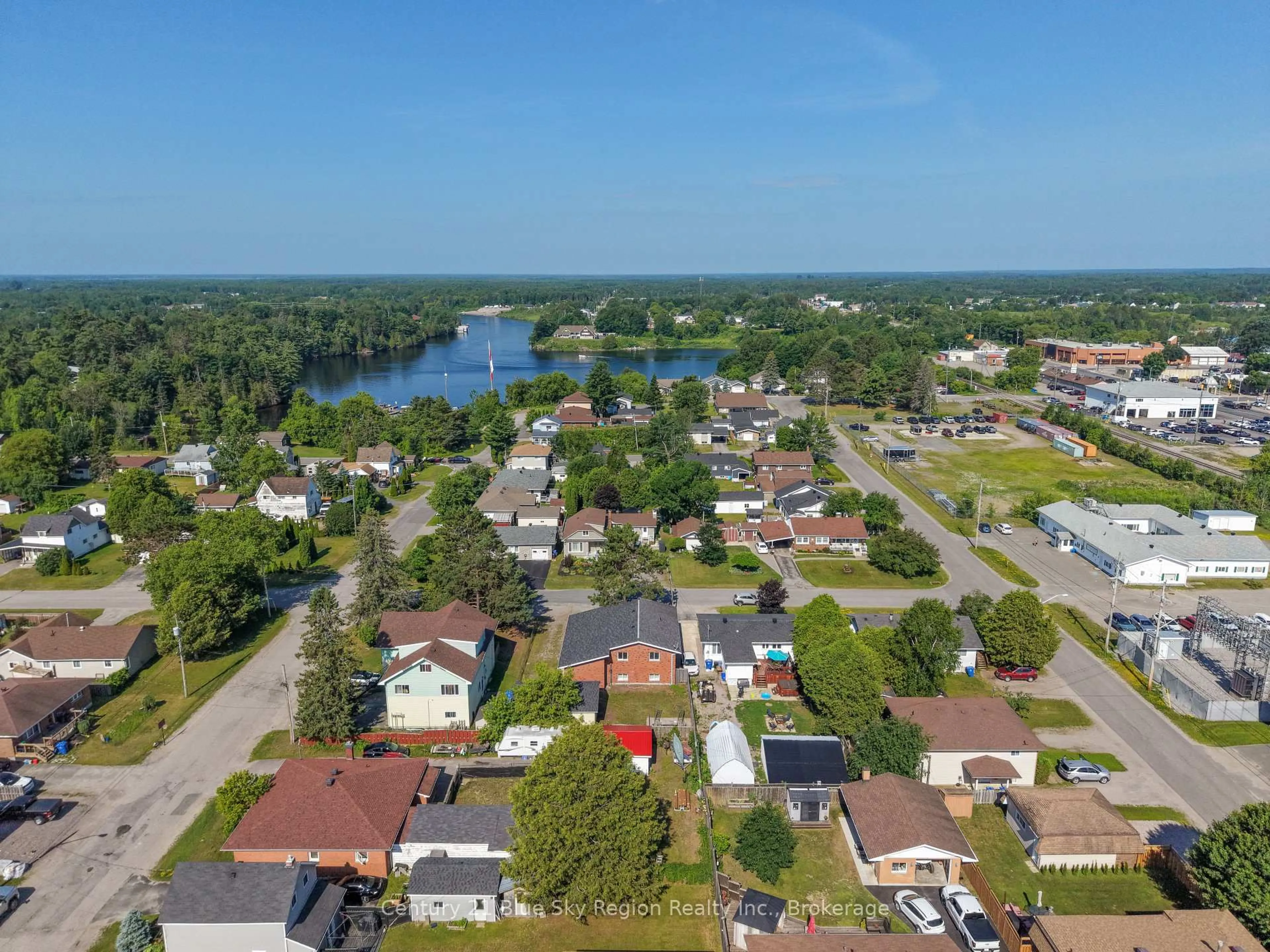 A pic from outside/outdoor area/front of a property/back of a property/a pic from drone, water/lake/river/ocean view for 268 Levesque St, West Nipissing Ontario P2B 3A3