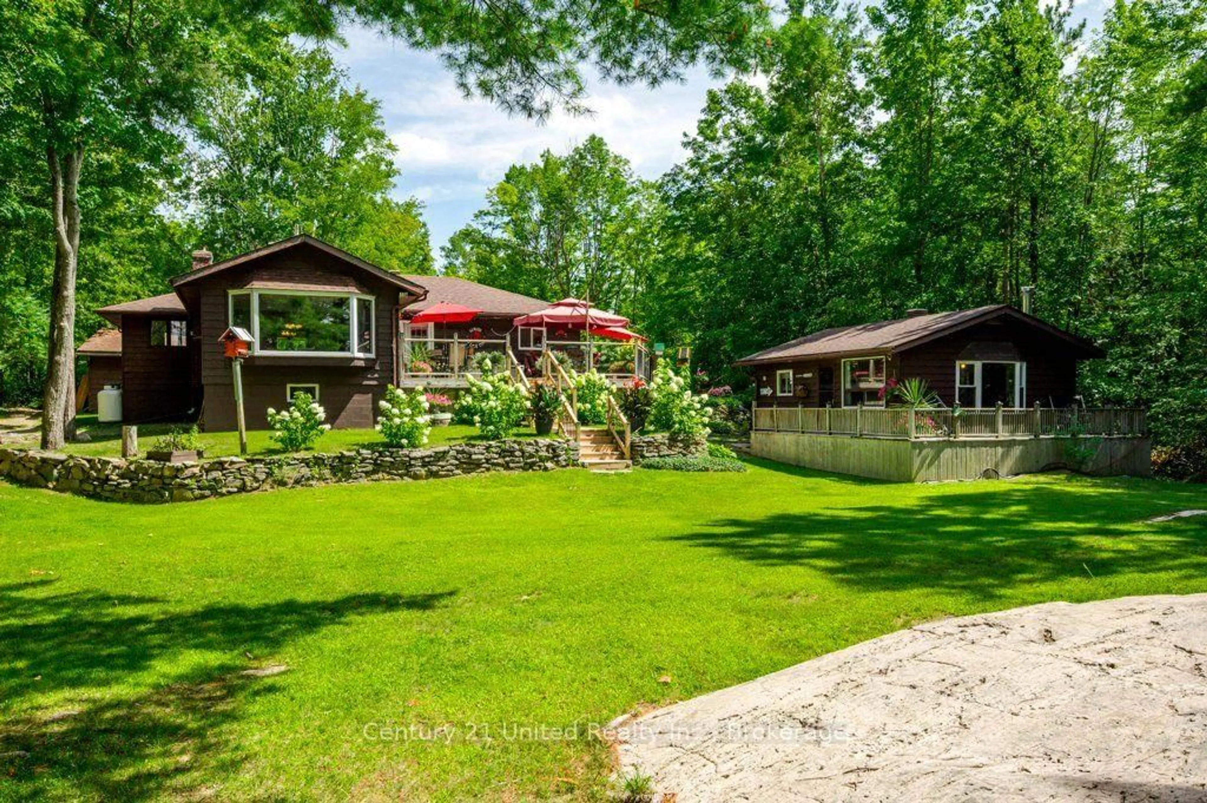 A pic from outside/outdoor area/front of a property/back of a property/a pic from drone, unknown for 41 Hall Cres, Trent Lakes Ontario K0L 1J0