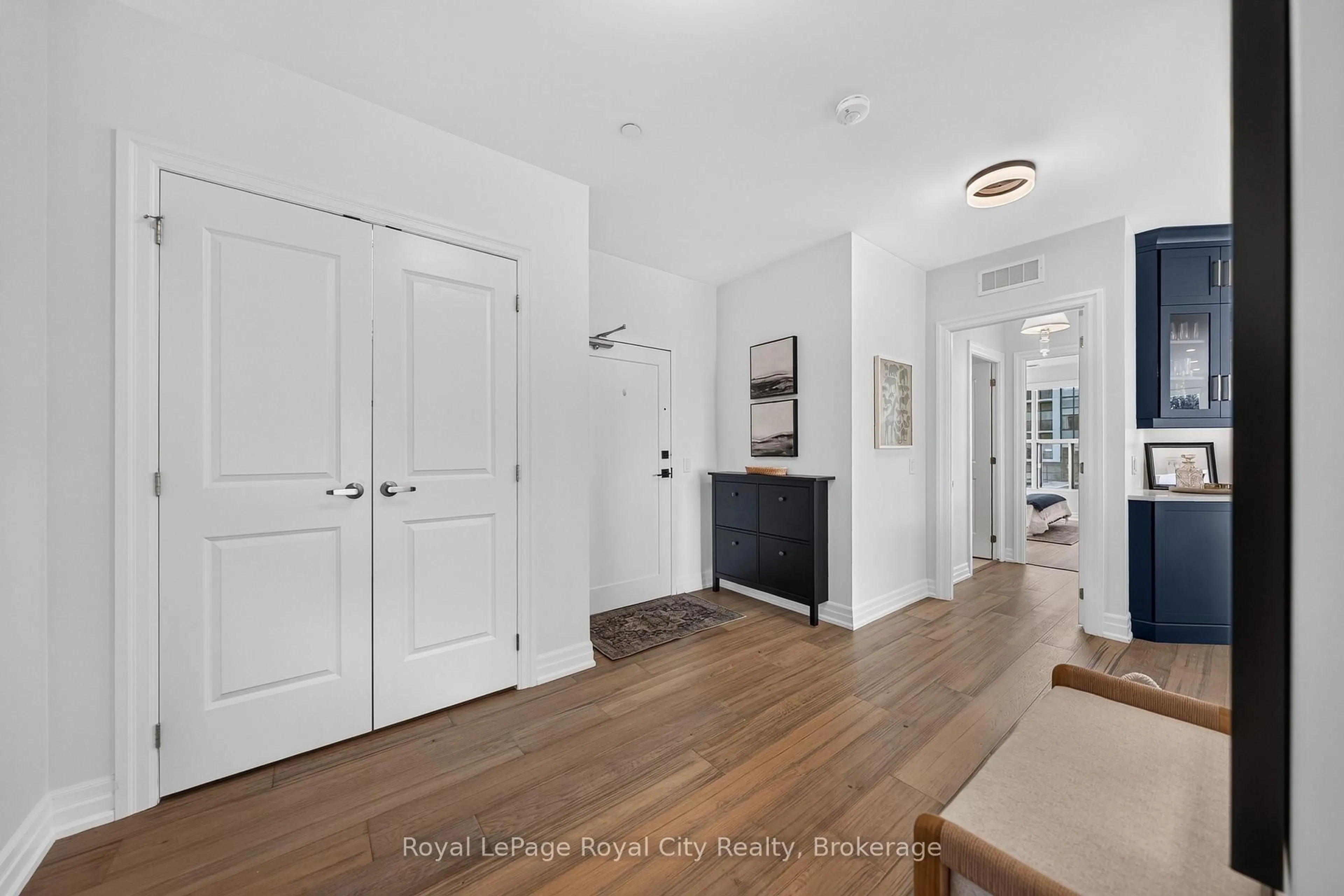 Indoor entryway for 1880 Gordon St #305, Guelph Ontario N1L 0P5