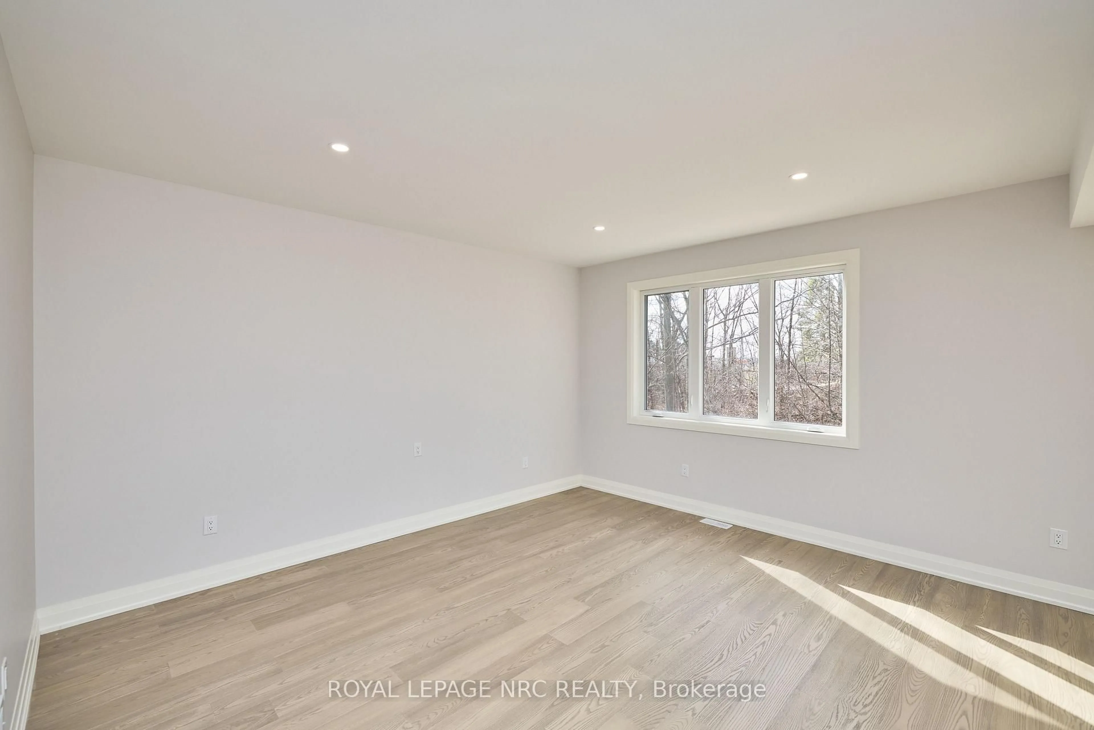 A pic of a room for 196 Hodgkins Ave, Thorold Ontario L2V 0M6