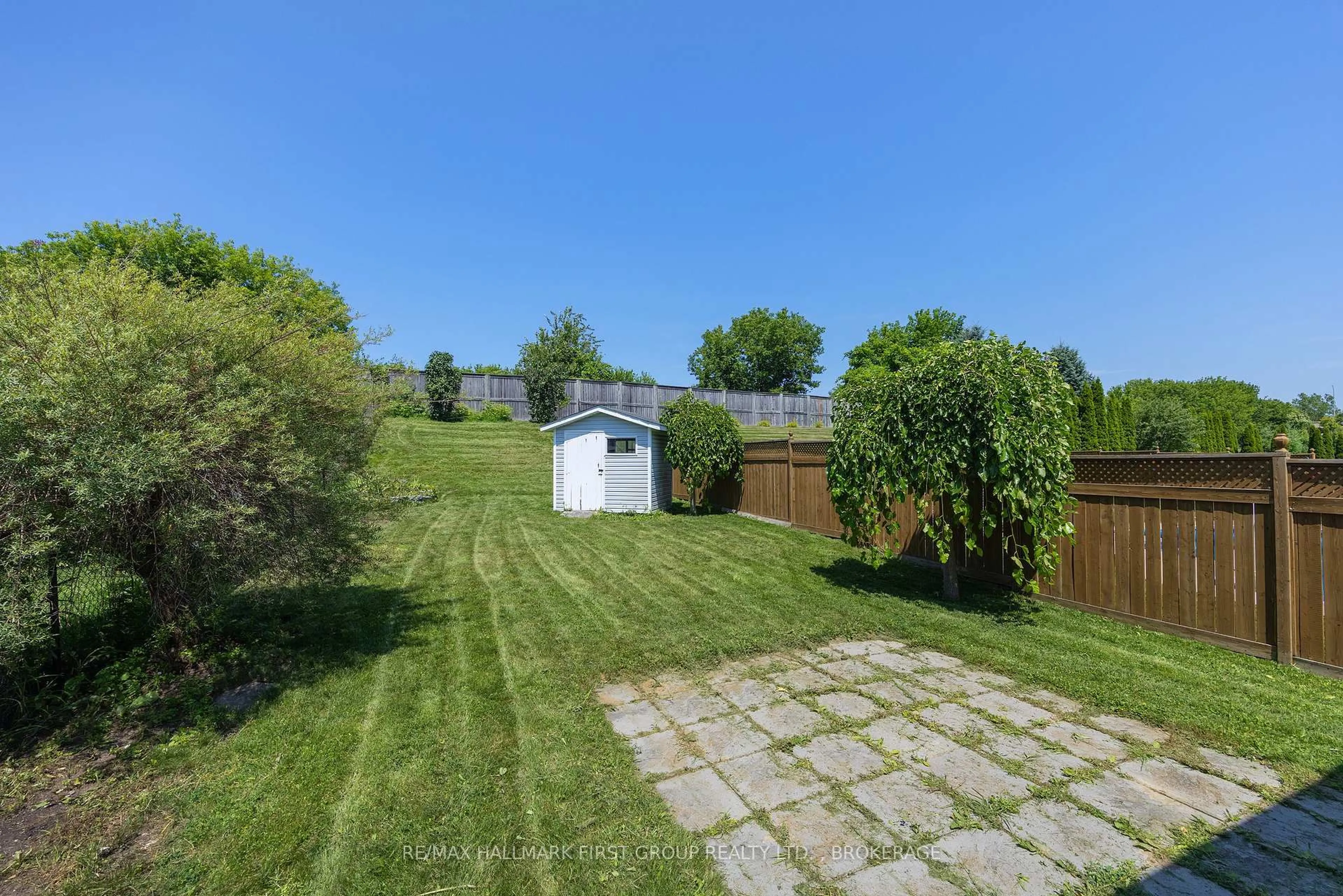A pic from outside/outdoor area/front of a property/back of a property/a pic from drone, unknown for 759 Tanner Dr, Kingston Ontario K7M 9G7