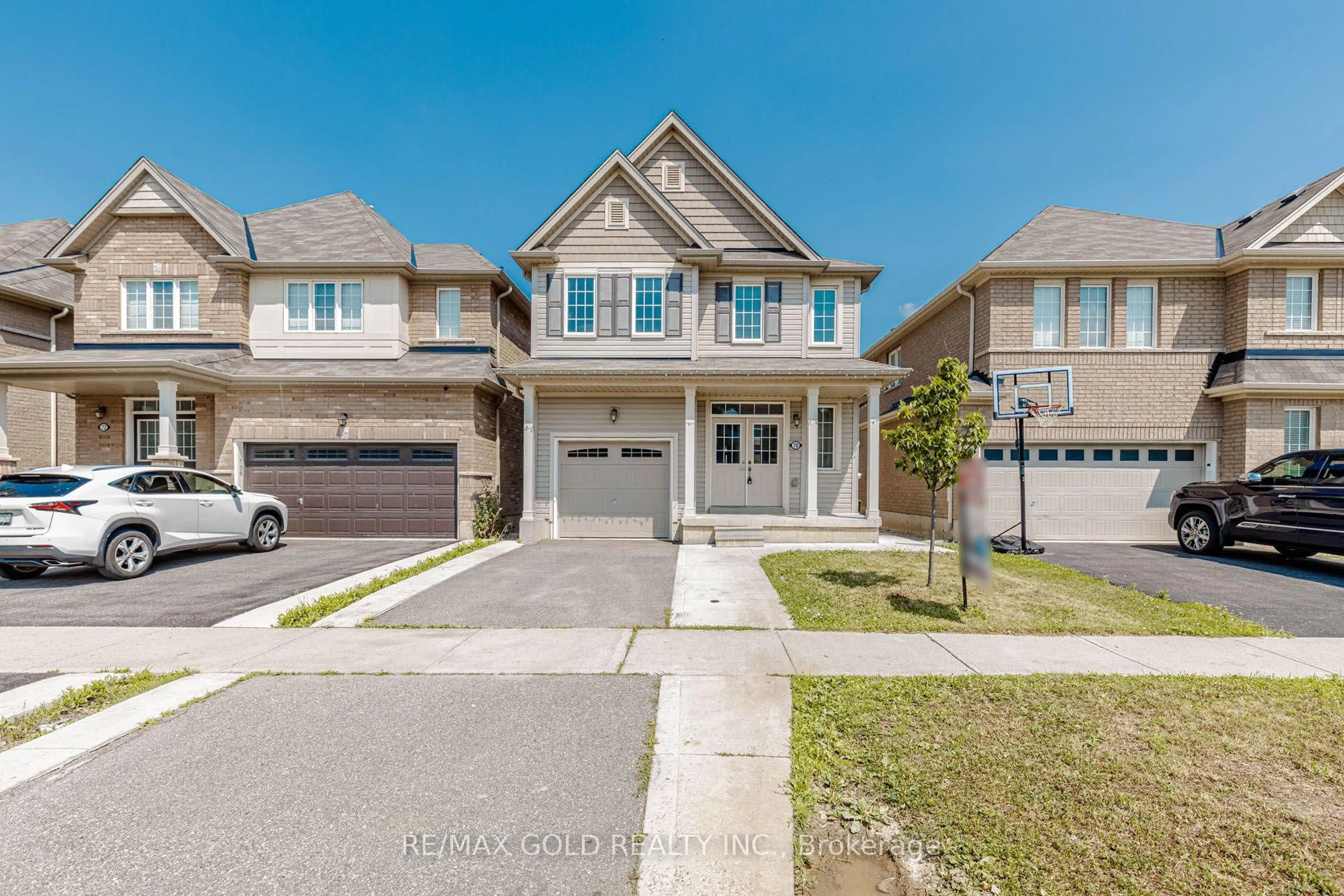 Home with brick exterior material, street for 70 Longboat Ru, Brantford Ontario N3T 0P6