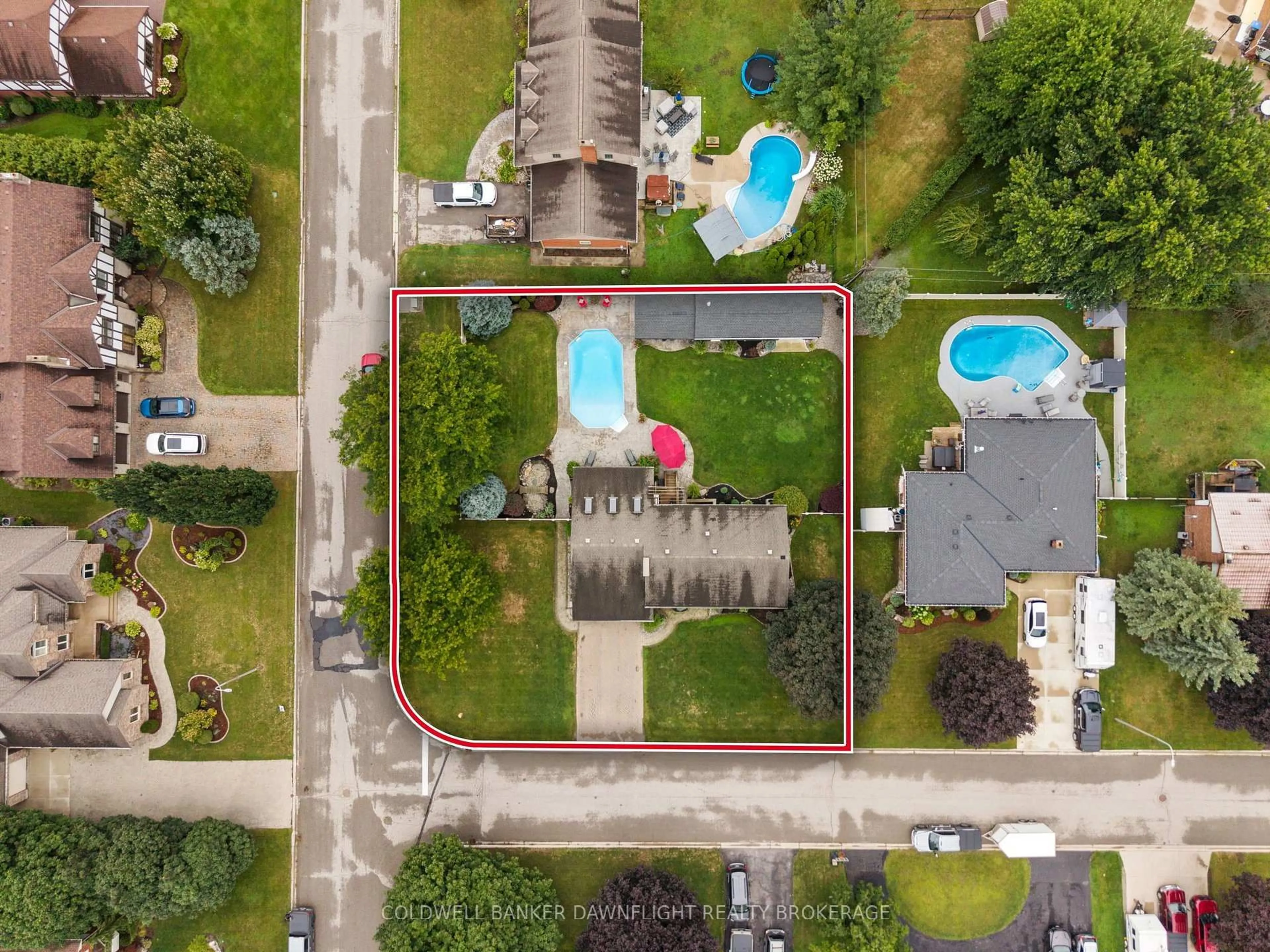 A pic from outside/outdoor area/front of a property/back of a property/a pic from drone, street for 283 Churchill Dr, South Huron Ontario N0M 1S1