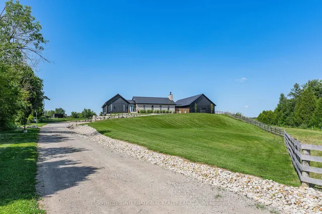 6808 Gore Rd, Puslinch 5