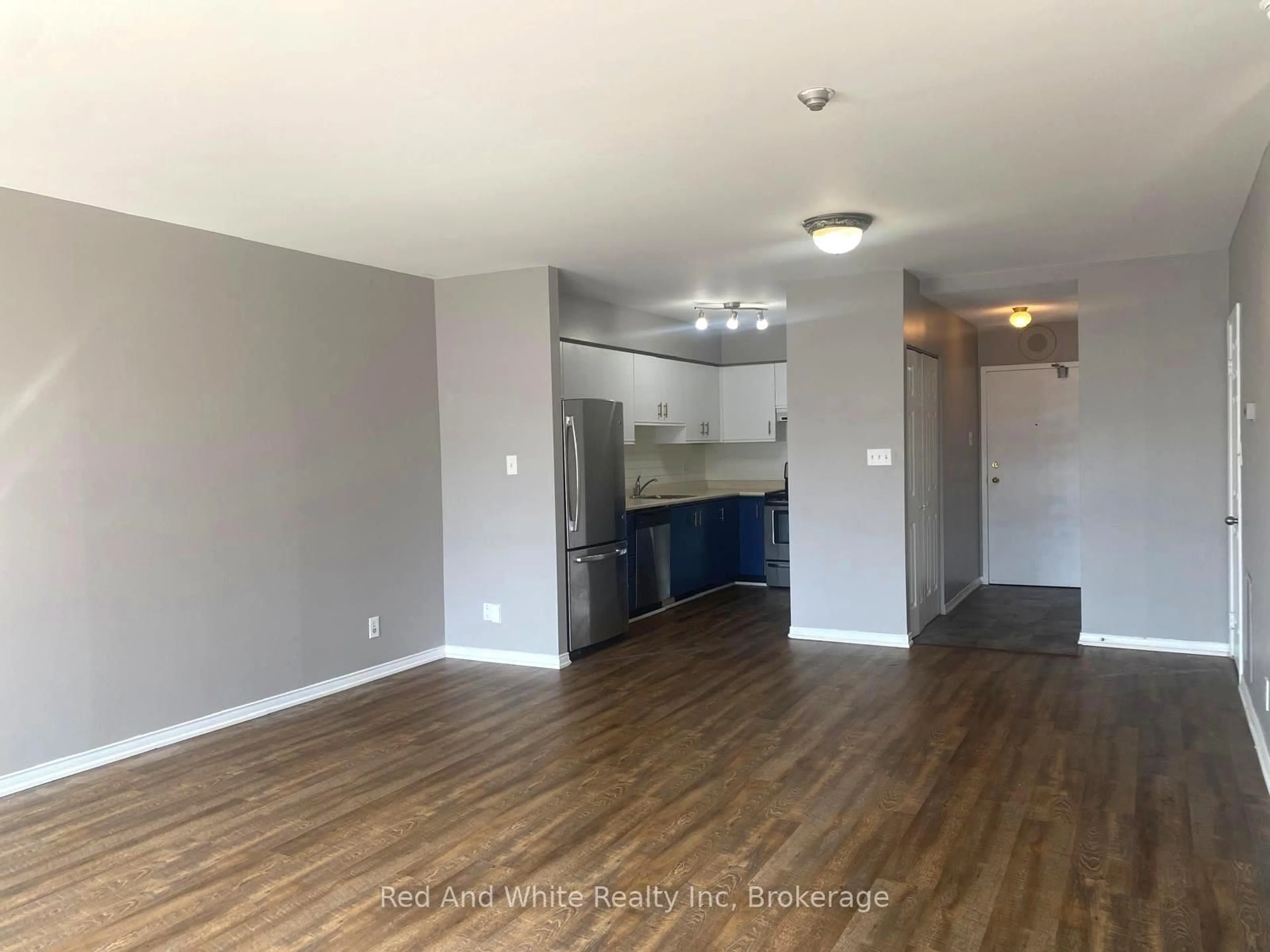A pic of a room for 36 James St #510, Hamilton Ontario L8P 4W4