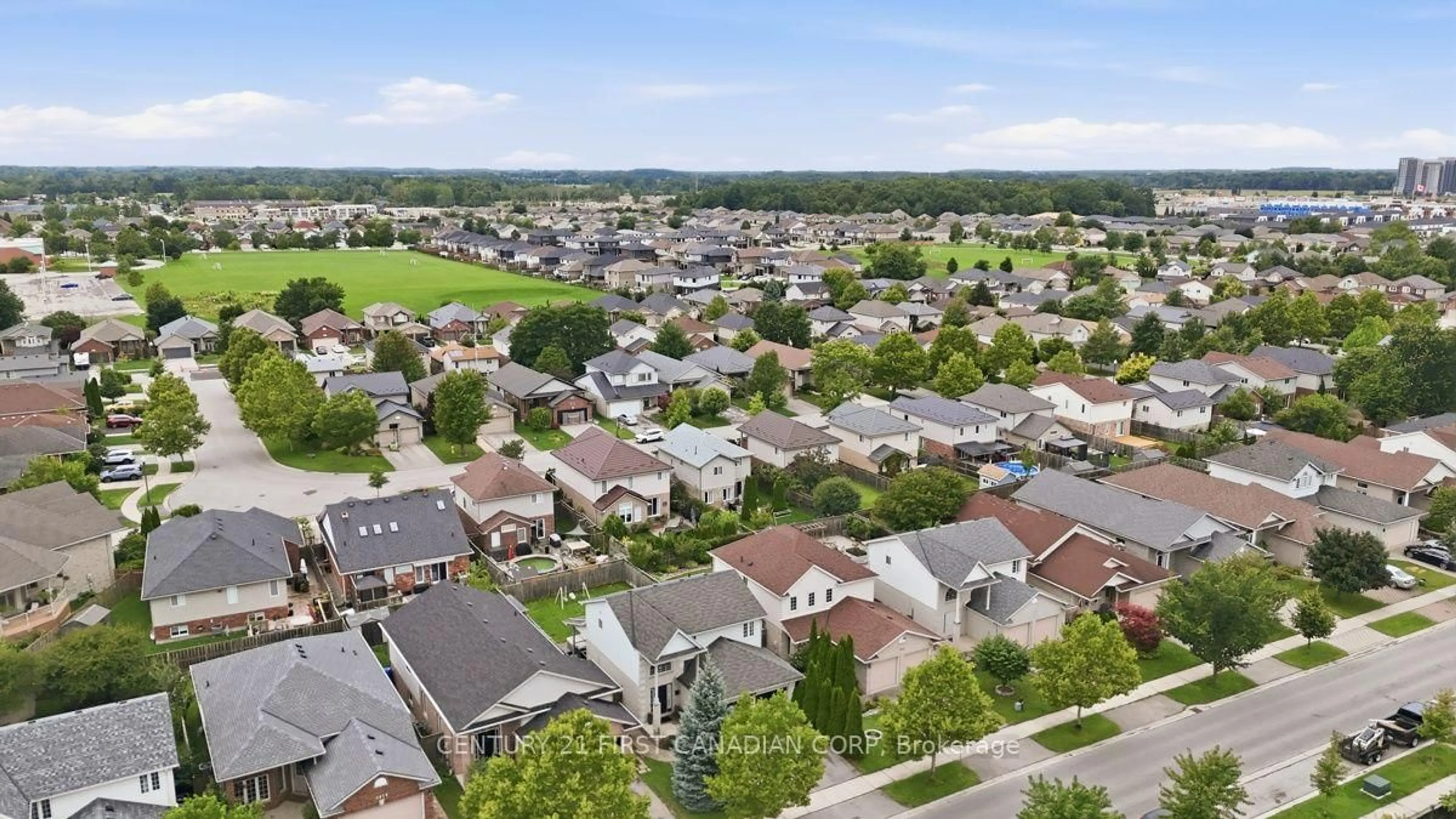A pic from outside/outdoor area/front of a property/back of a property/a pic from drone, unknown for 1687 Coronation Dr, London North Ontario N6G 5N7