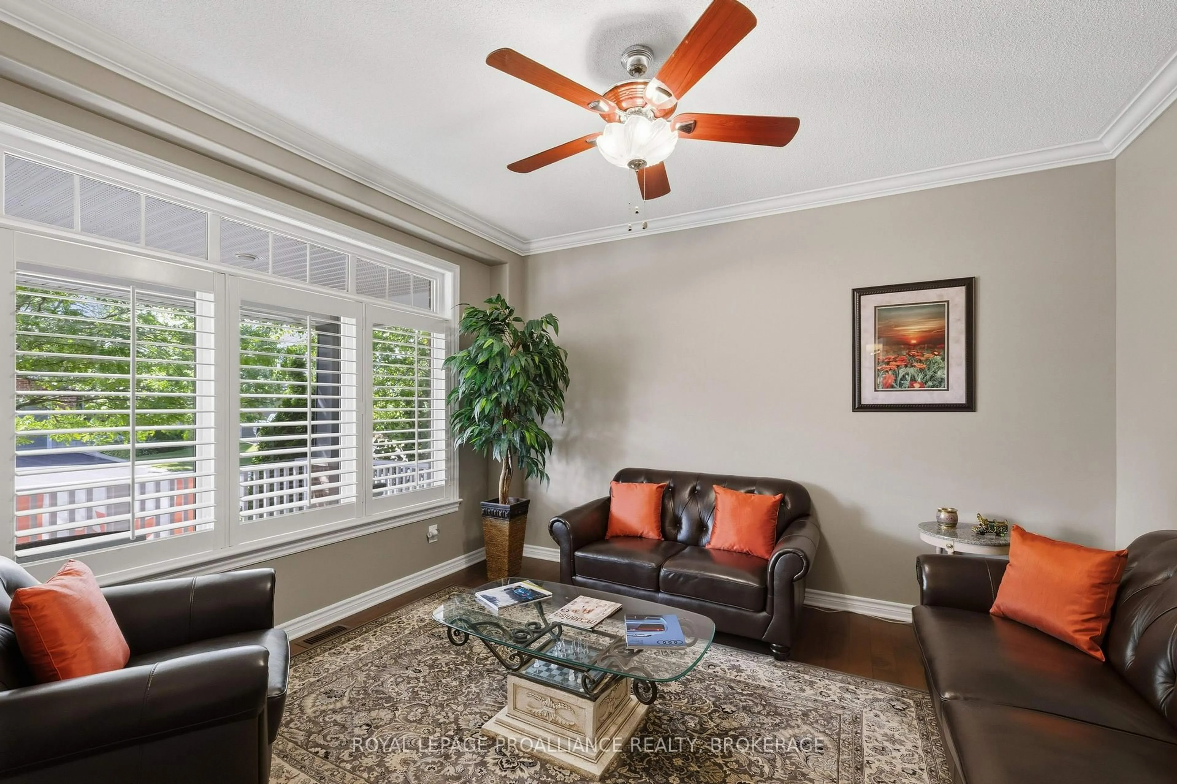 Living room with furniture, unknown for 633 Fieldstone Dr, Kingston Ontario K7K 0C1