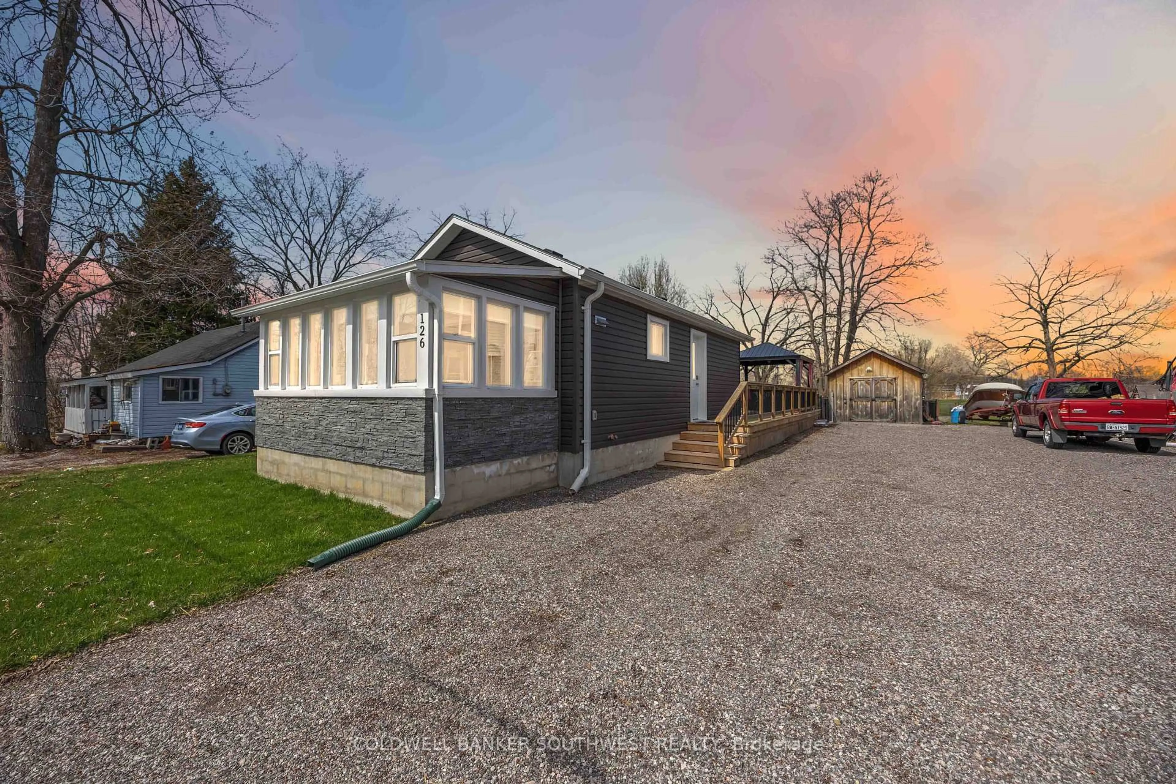 A pic from outside/outdoor area/front of a property/back of a property/a pic from drone, street for 126 Church St, St. Clair Ontario N0N 1G0