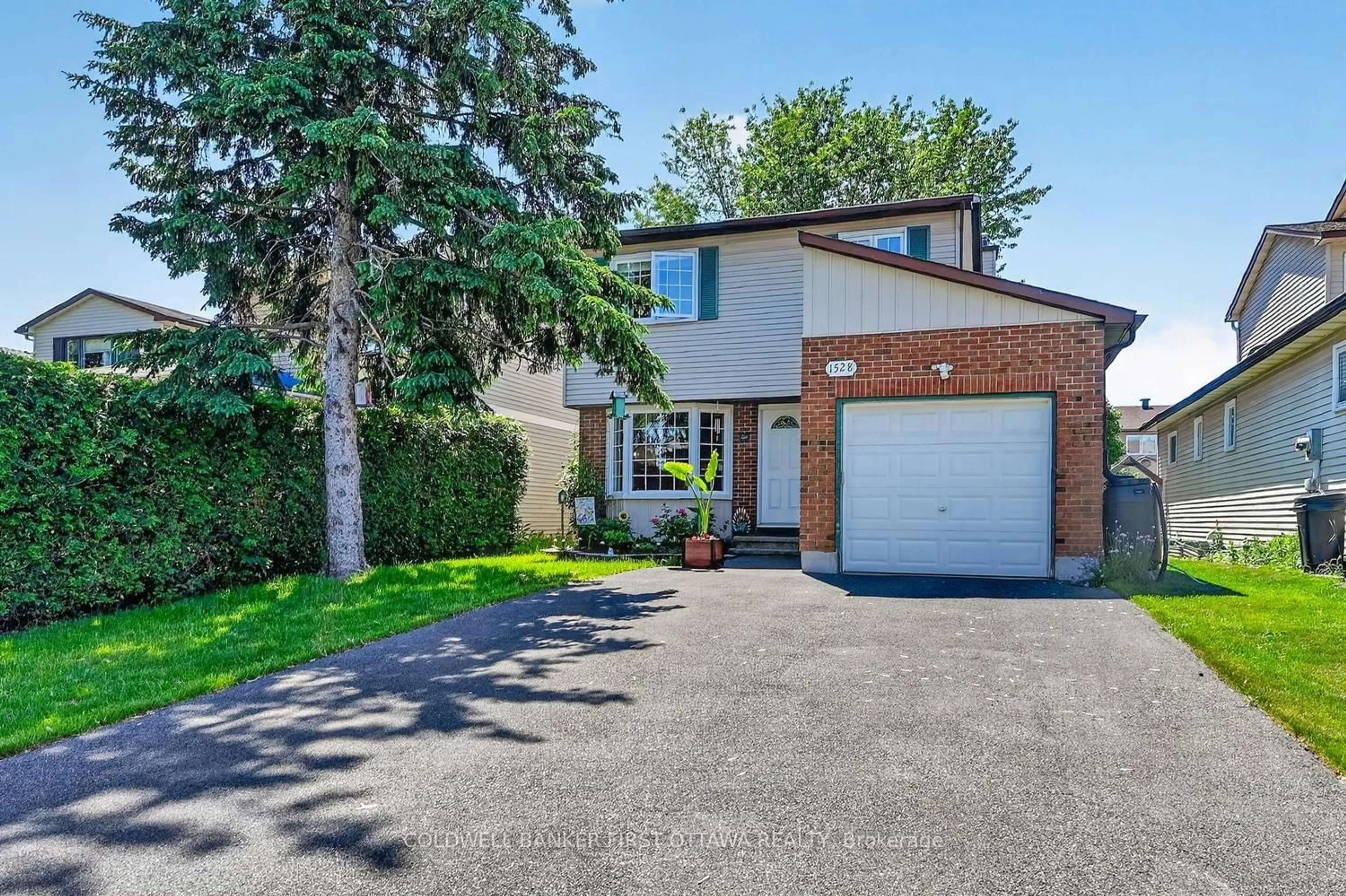 Home with brick exterior material, street for 1528 Brookmill Lane, Ottawa Ontario K1B 5G4