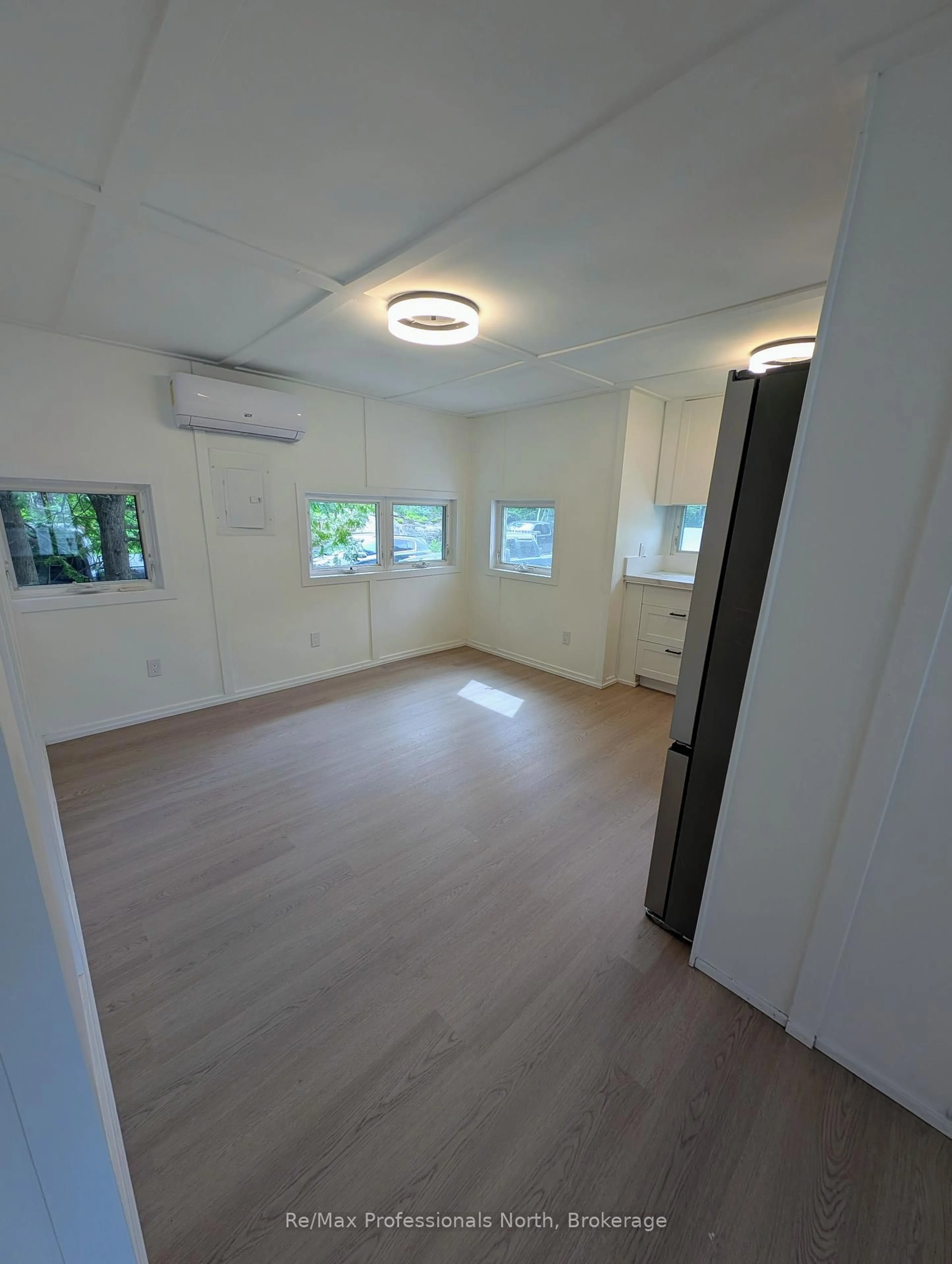 A pic of a room for 1007 Racoon Rd #36, Gravenhurst Ontario P1P 0C2