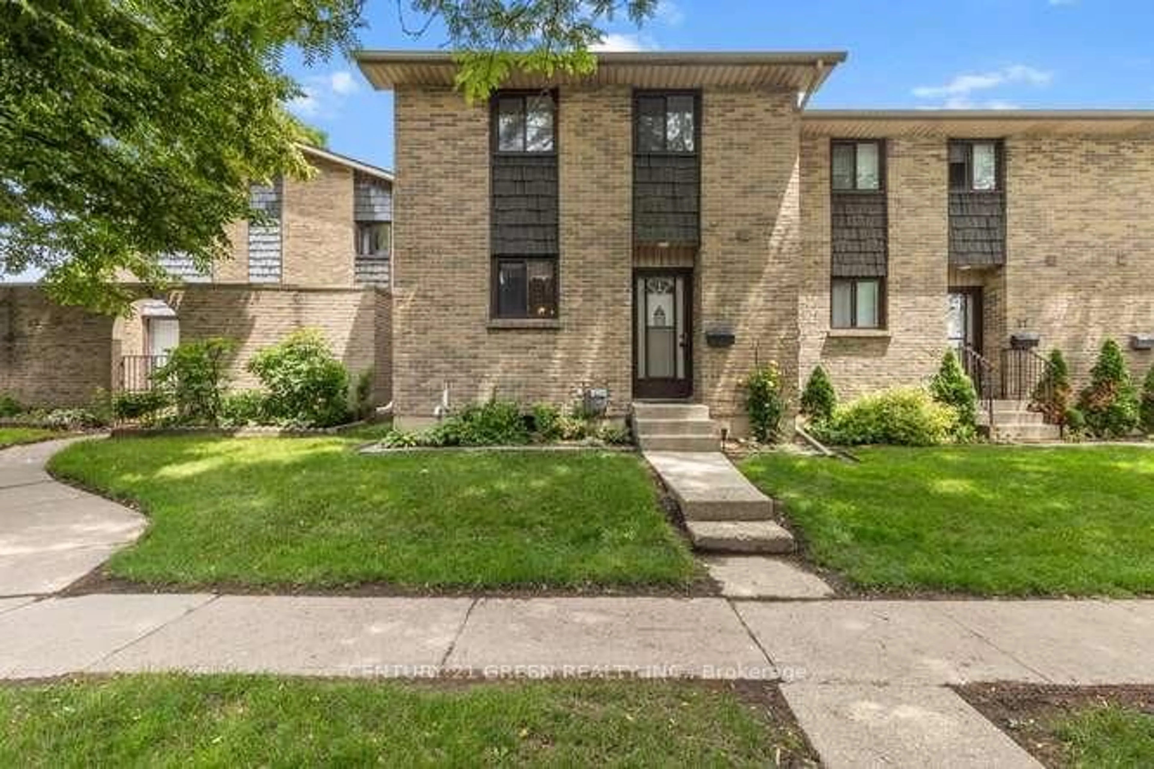 Home with brick exterior material, street for 474 Southdale Rd #28, London South Ontario N6E 1A4
