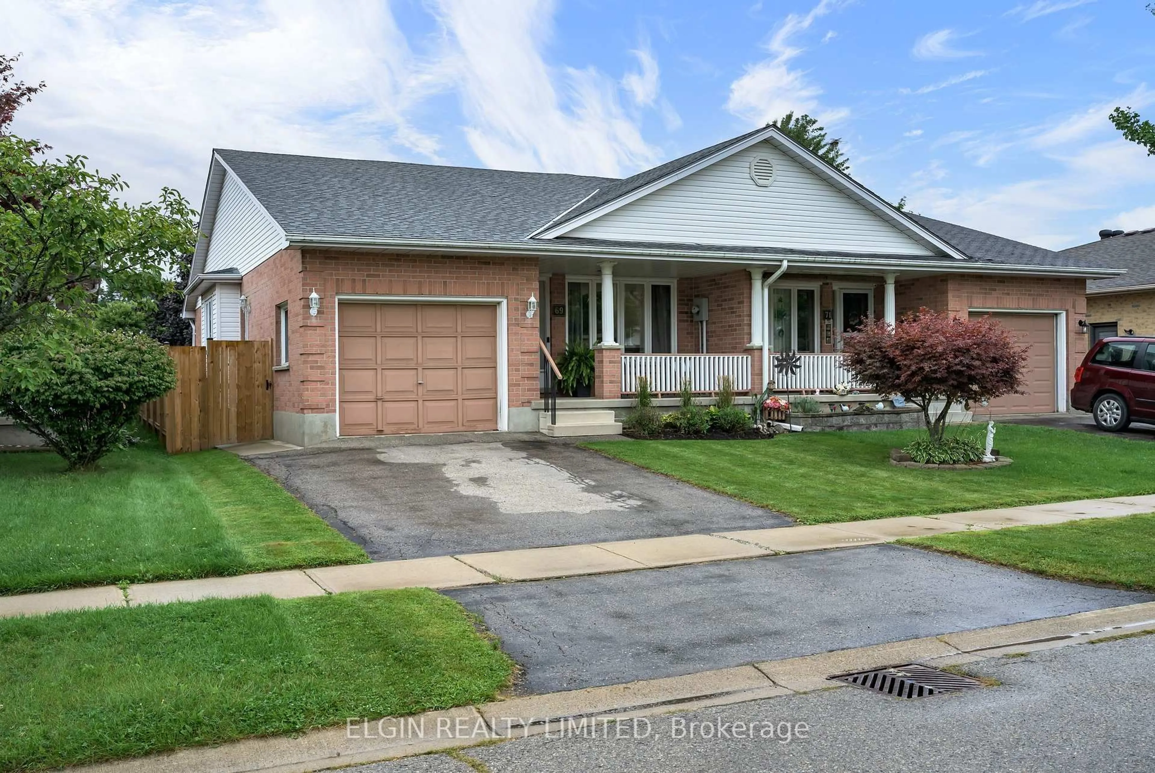 Home with brick exterior material, street for 69 Carrie Cres, St. Thomas Ontario N5R 6C2