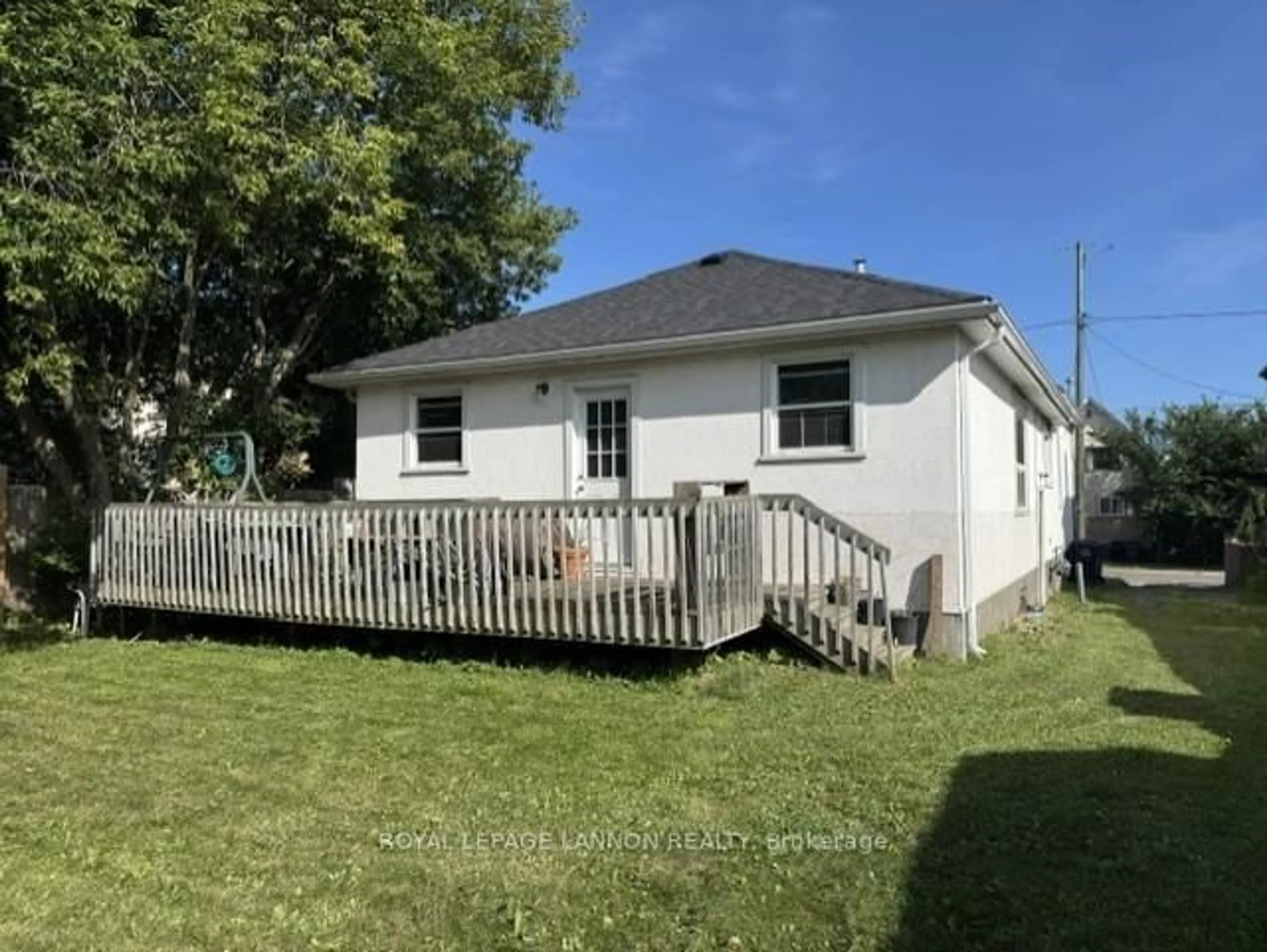 Unknown for 42 Ontario St, Thunder Bay Ontario P7B 3E9