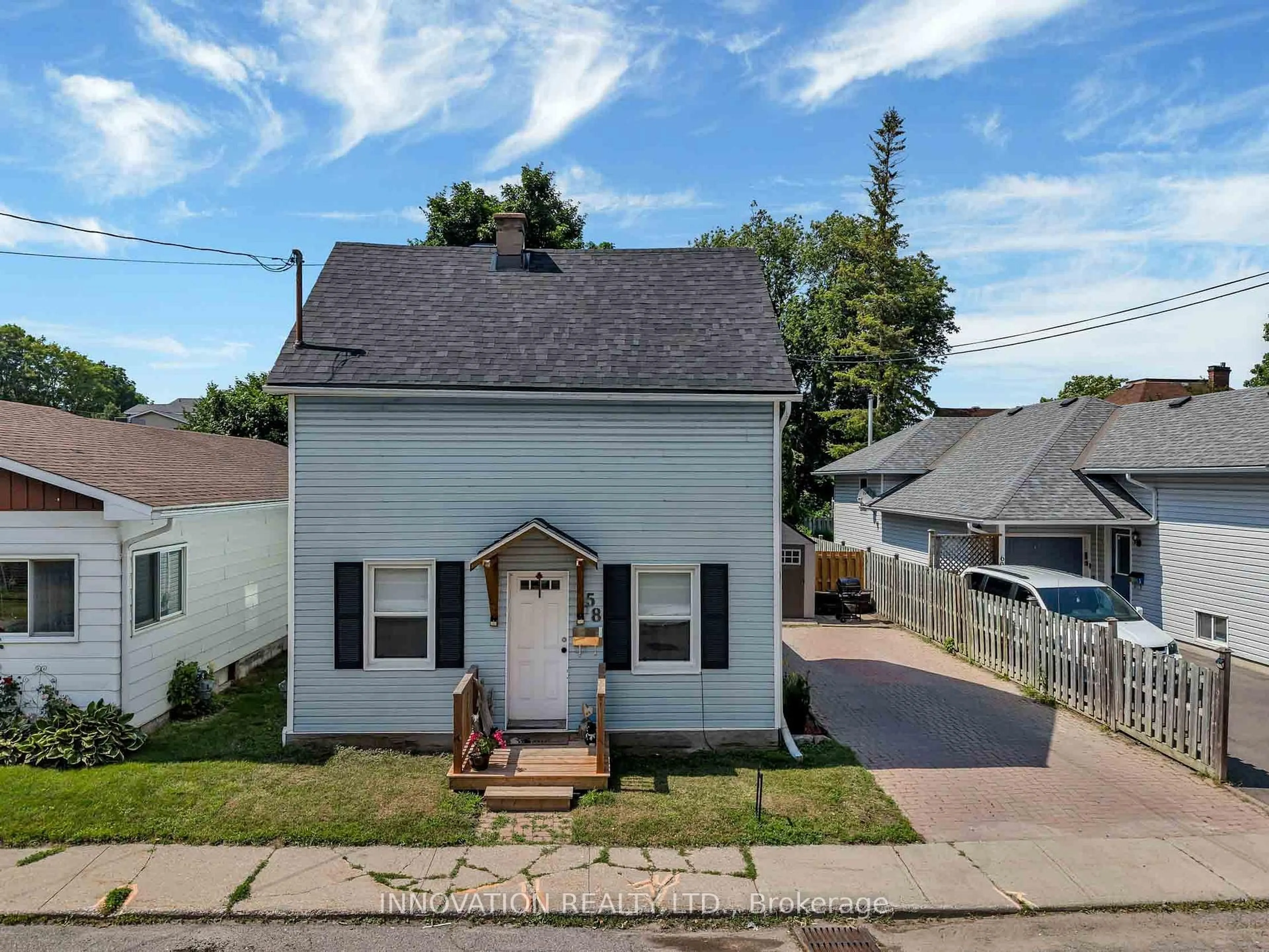 A pic from outside/outdoor area/front of a property/back of a property/a pic from drone, street for 58 Russell St, Arnprior Ontario K7S 2J3