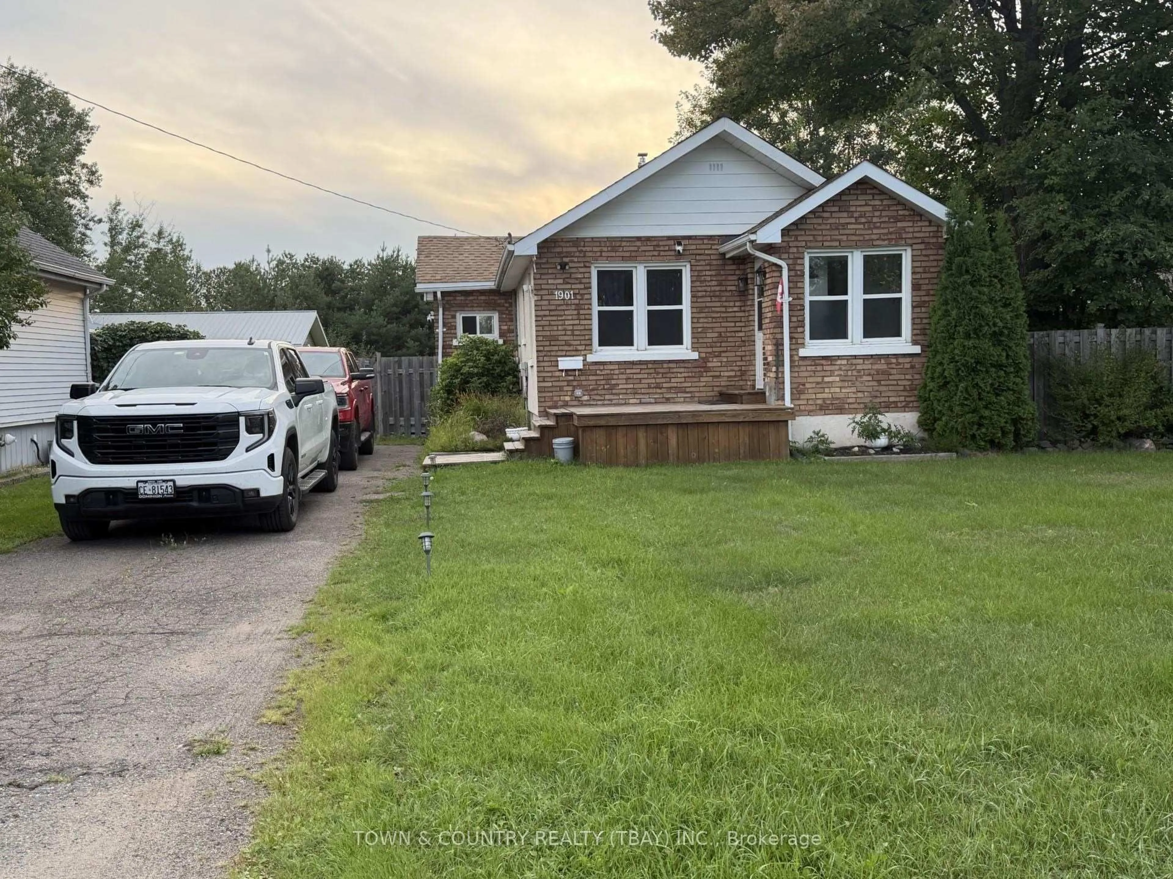 Unknown for 1901 Bailey Ave, Thunder Bay Ontario P7E 2X2