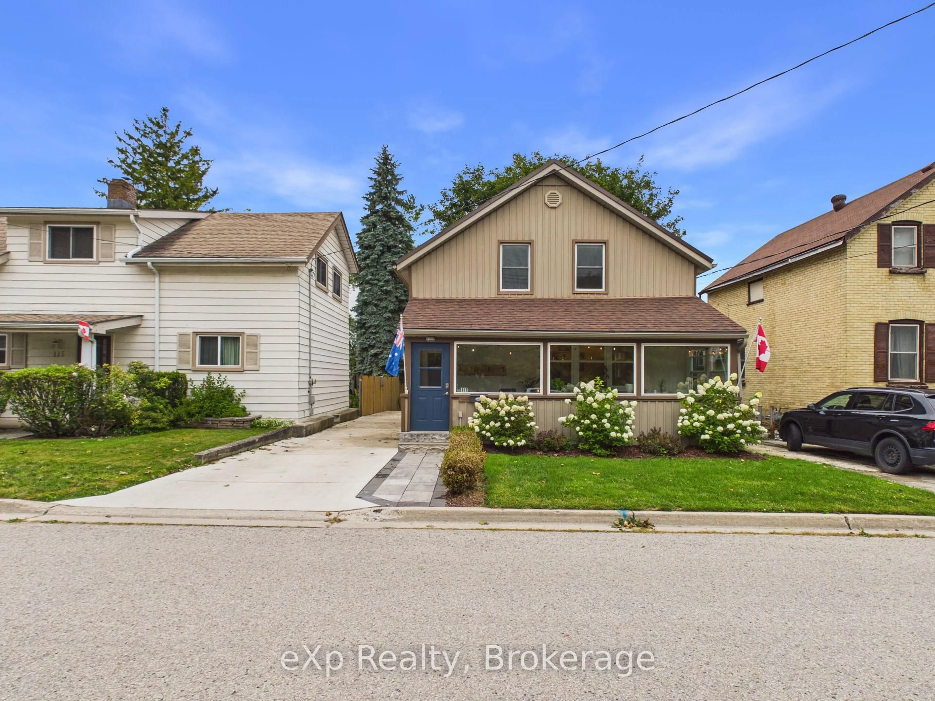 A pic from outside/outdoor area/front of a property/back of a property/a pic from drone, street for 109 Colborne St, Brockton Ontario N0G 2V0