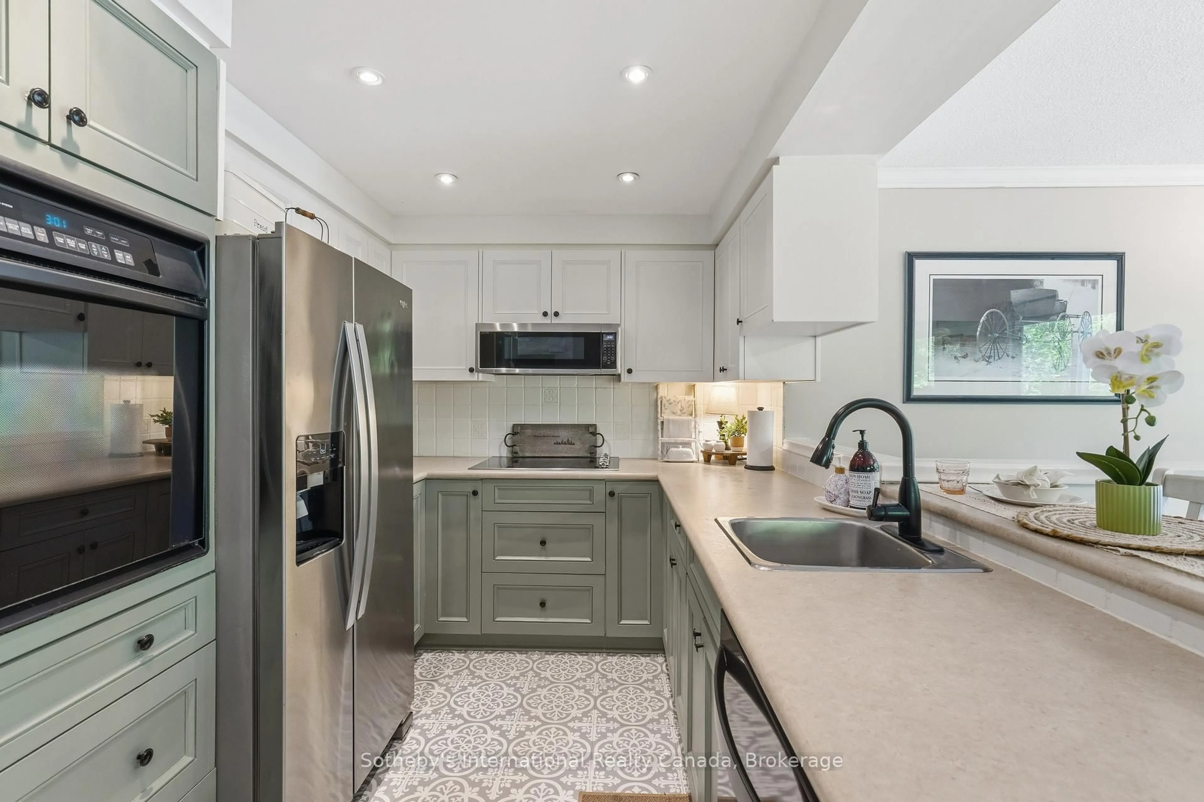 Contemporary kitchen, ceramic/tile floor for 180 Clairmont Rd, Gravenhurst Ontario P1P 1H9