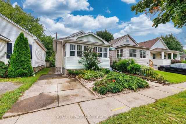 40 St. Patrick St, St. Catharines 3