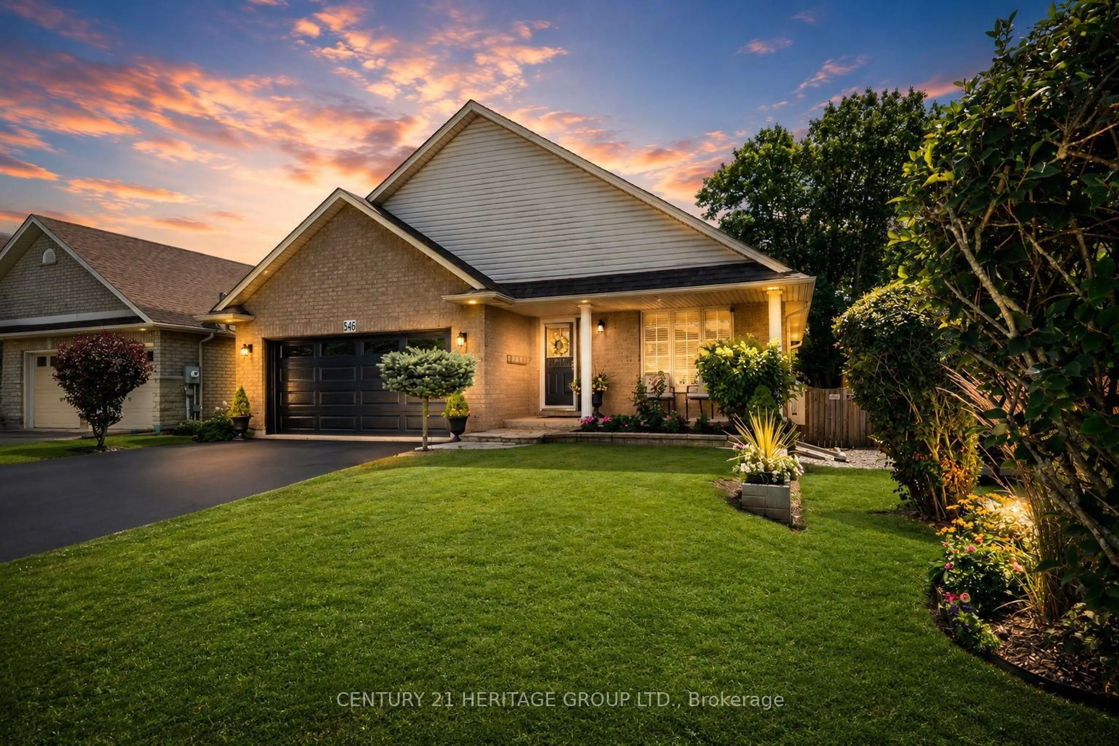 Home with brick exterior material, street for 546 Jerseyville Rd, Hamilton Ontario L9G 3L5