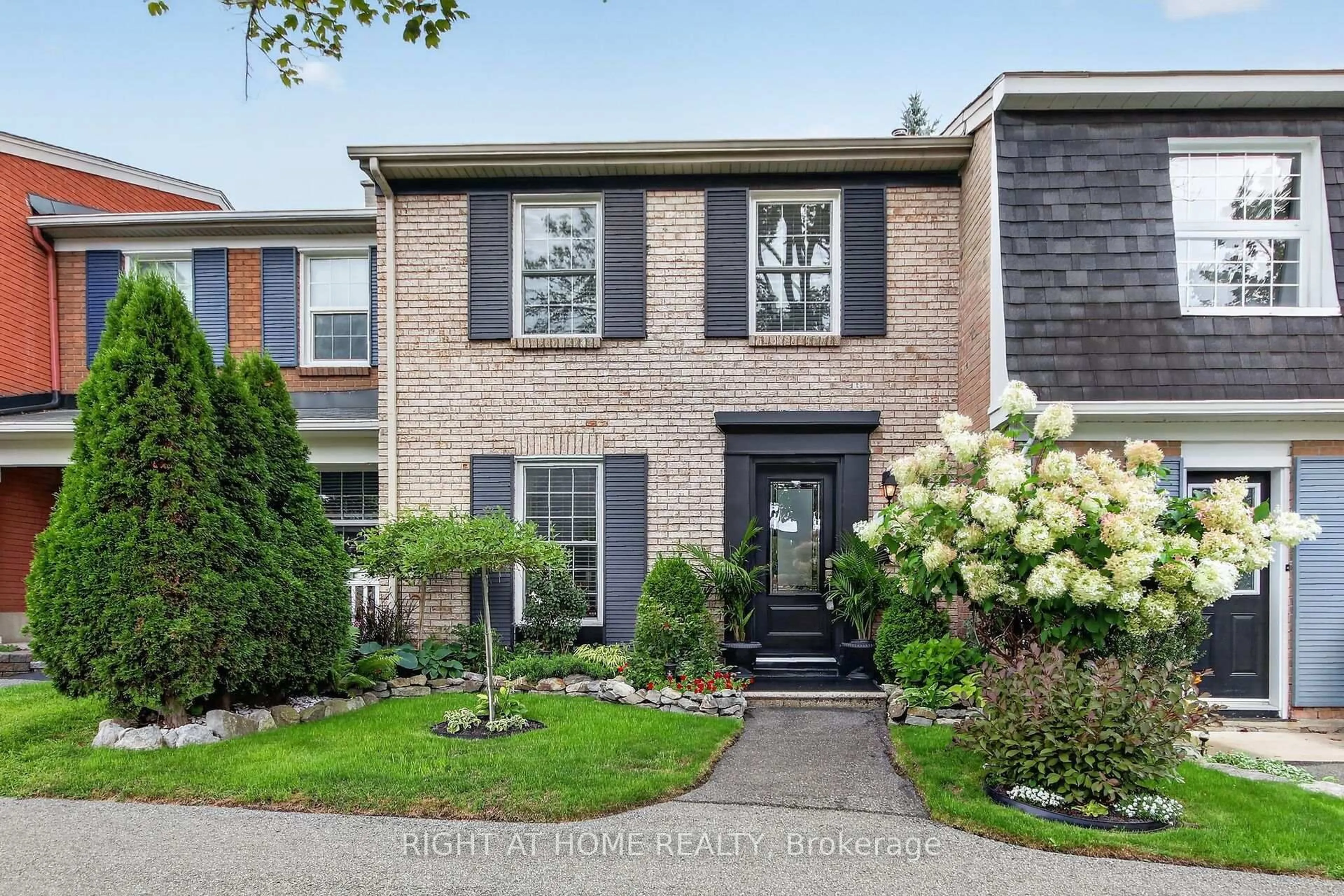 Home with brick exterior material, street for 192 MONTEREY Dr, Ottawa Ontario K2H 7A8