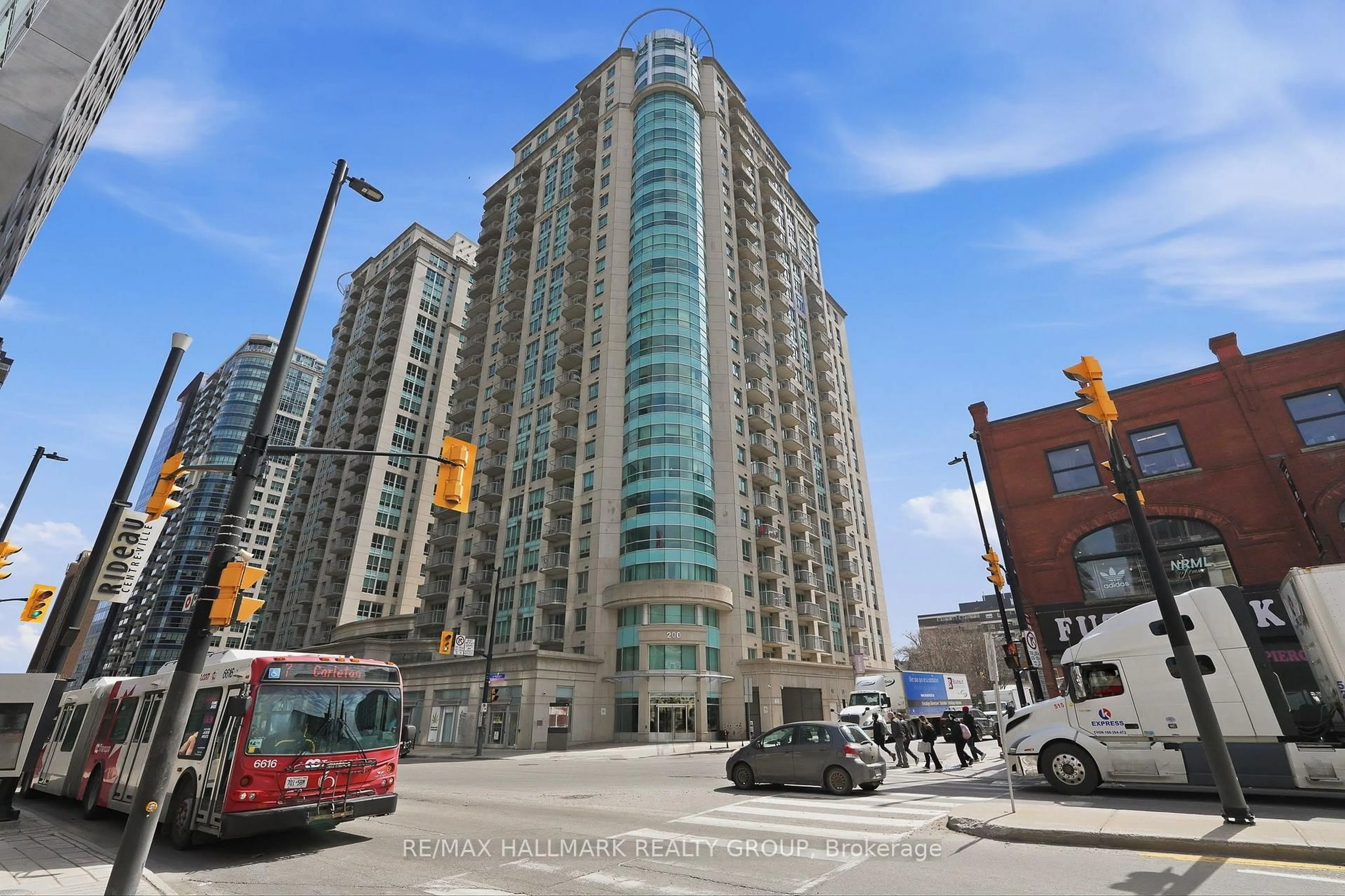 Unknown for 200 RIDEAU St #809, Ottawa Ontario K1N 5Y1
