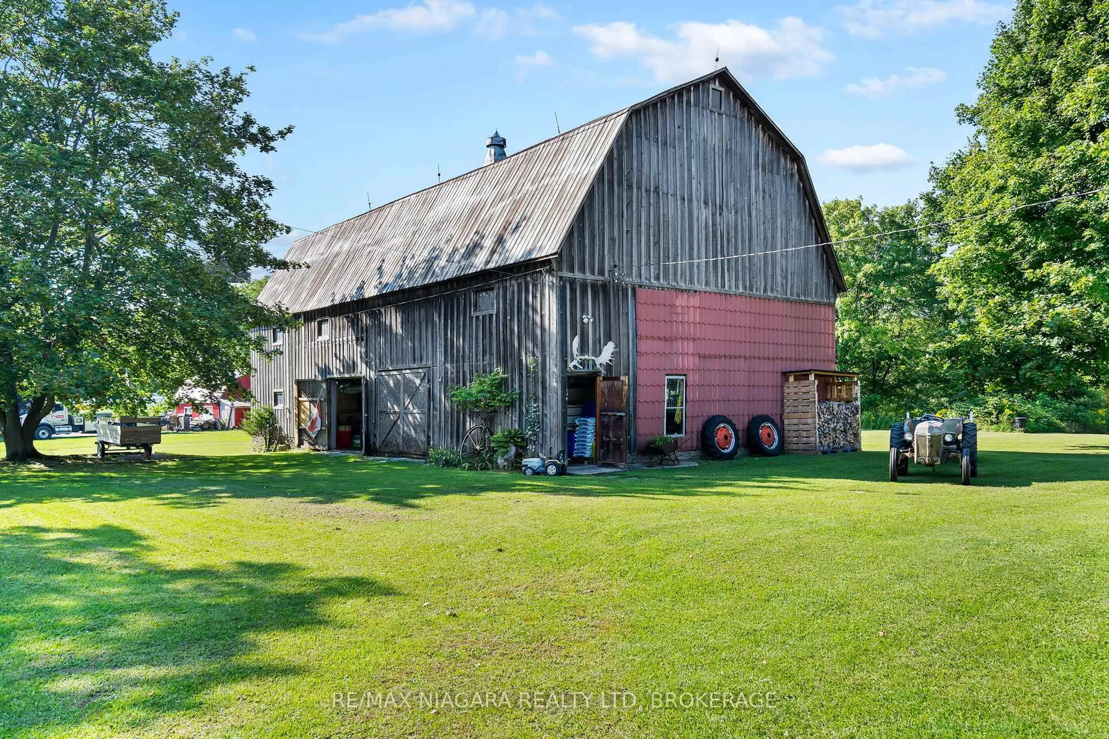 Shed for 11562 Lakeshore Rd, Wainfleet Ontario L3K 5V4