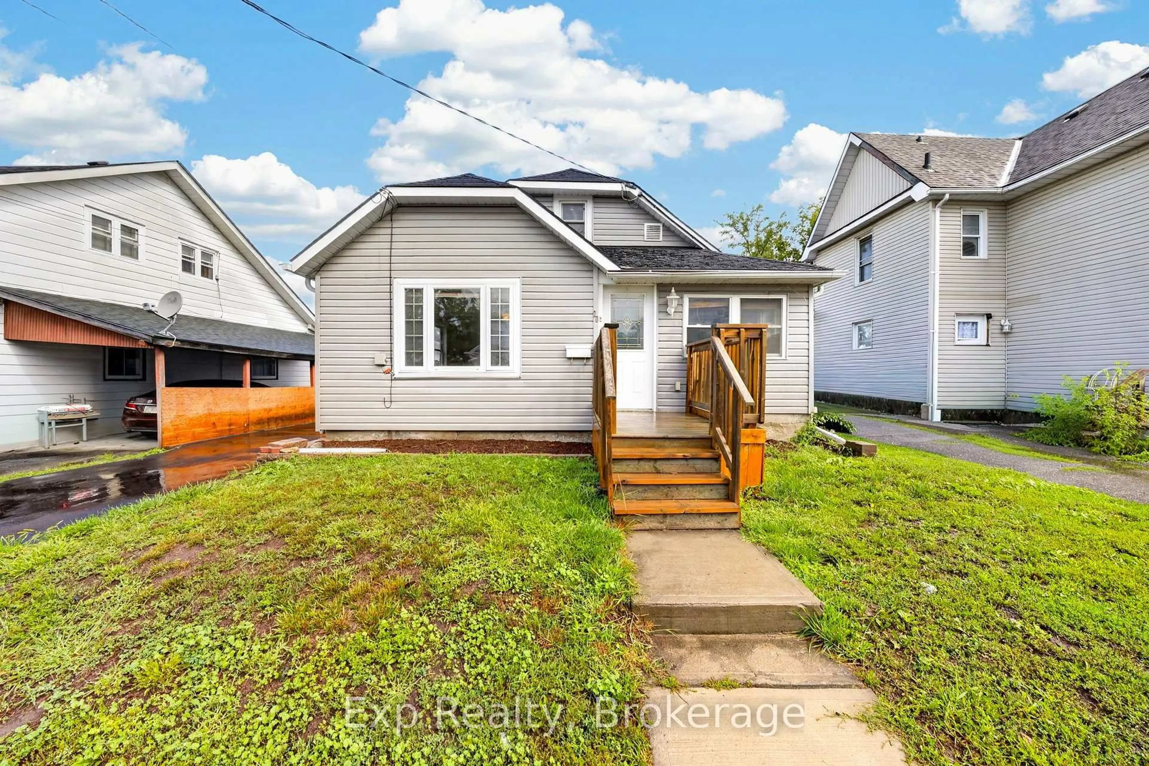 A pic from outside/outdoor area/front of a property/back of a property/a pic from drone, street for 20 Richard St, Quinte West Ontario K8V 1V1