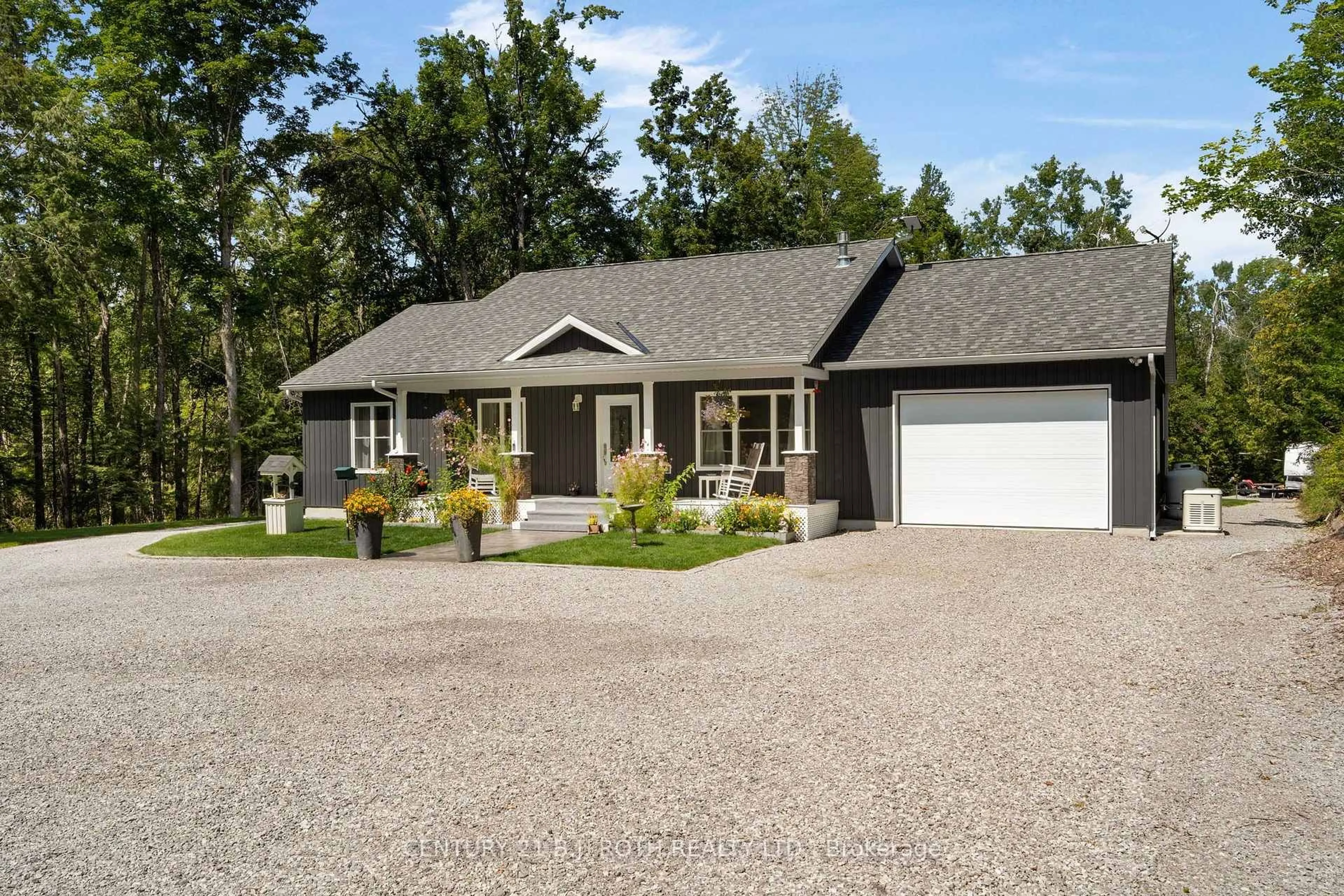 Home with vinyl exterior material, street for 233 Northern Ave, Trent Lakes Ontario K0M 1A0