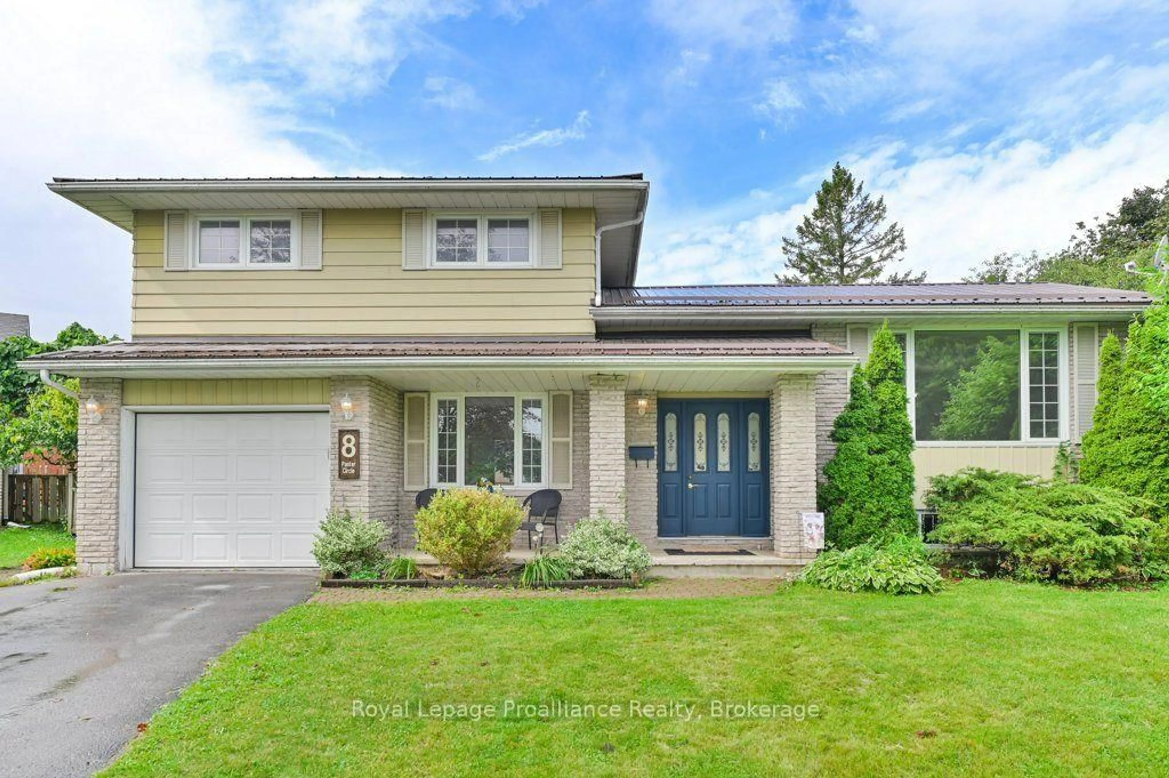 Home with vinyl exterior material, street for 8 Panter Circ, Belleville Ontario K8P 4S7