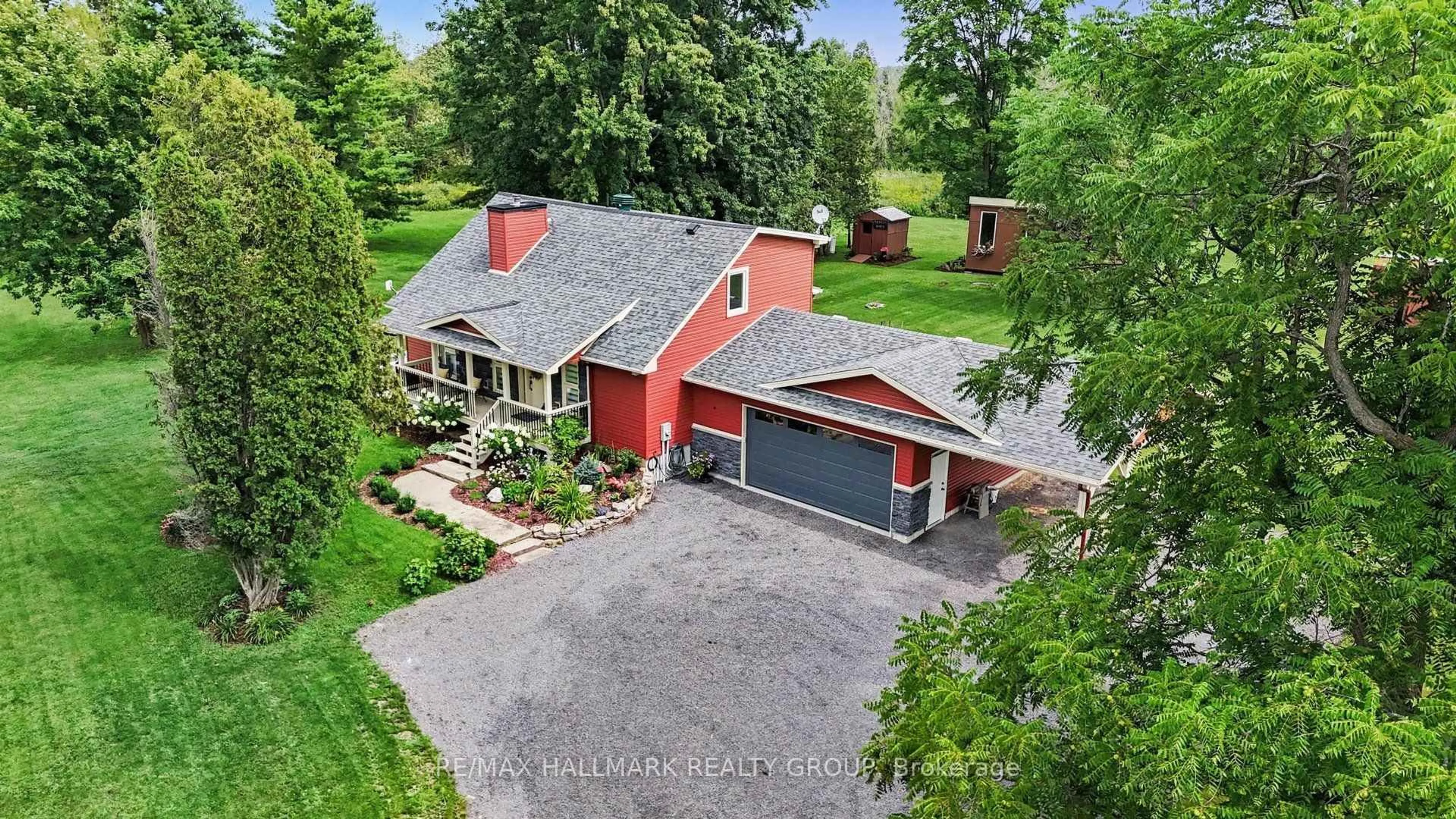 A pic from outside/outdoor area/front of a property/back of a property/a pic from drone, street for 908 County 18 Rd, North Grenville Ontario K0G 1S0