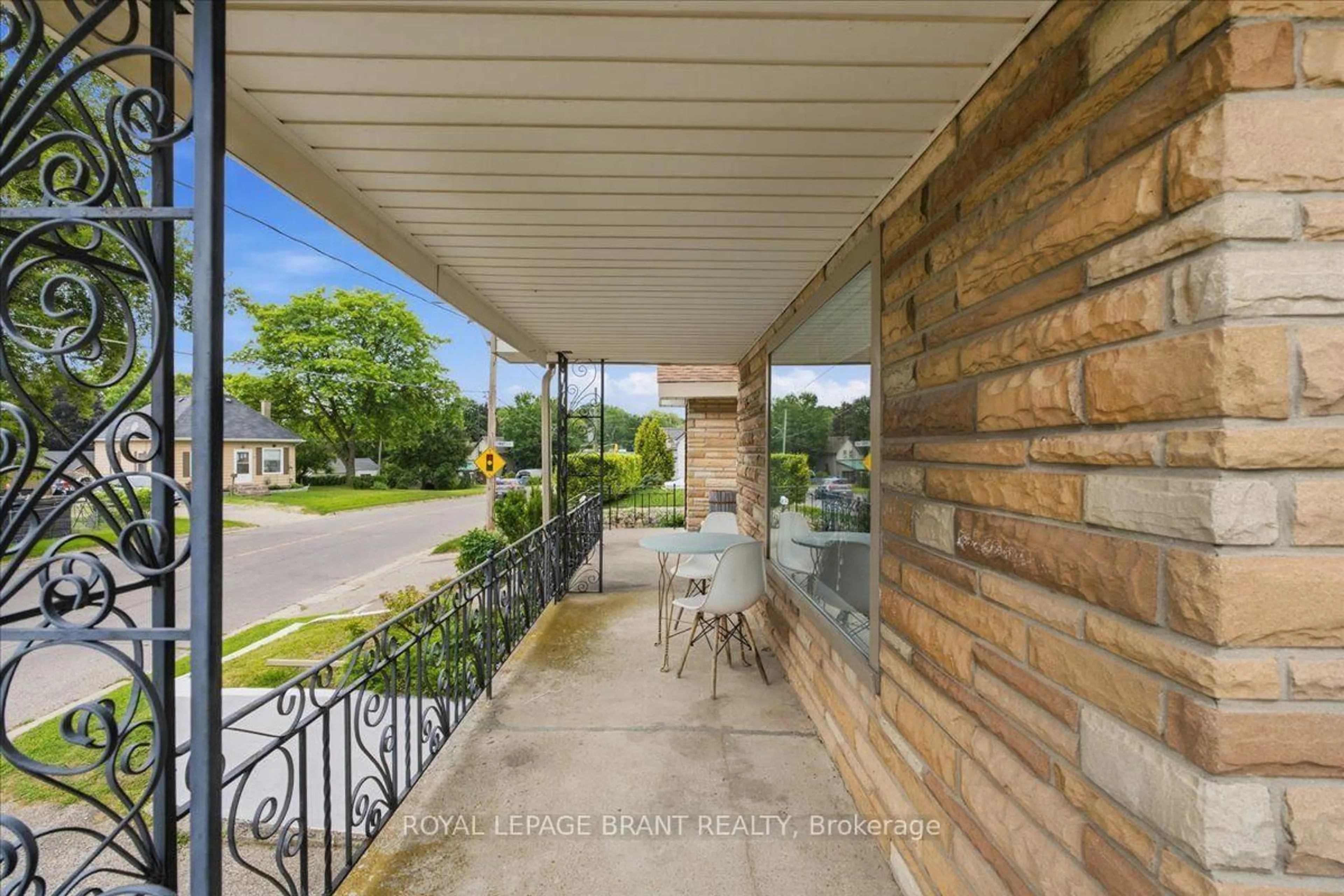 Patio, street for 12 Tillson St, Tillsonburg Ontario N4G 2X2