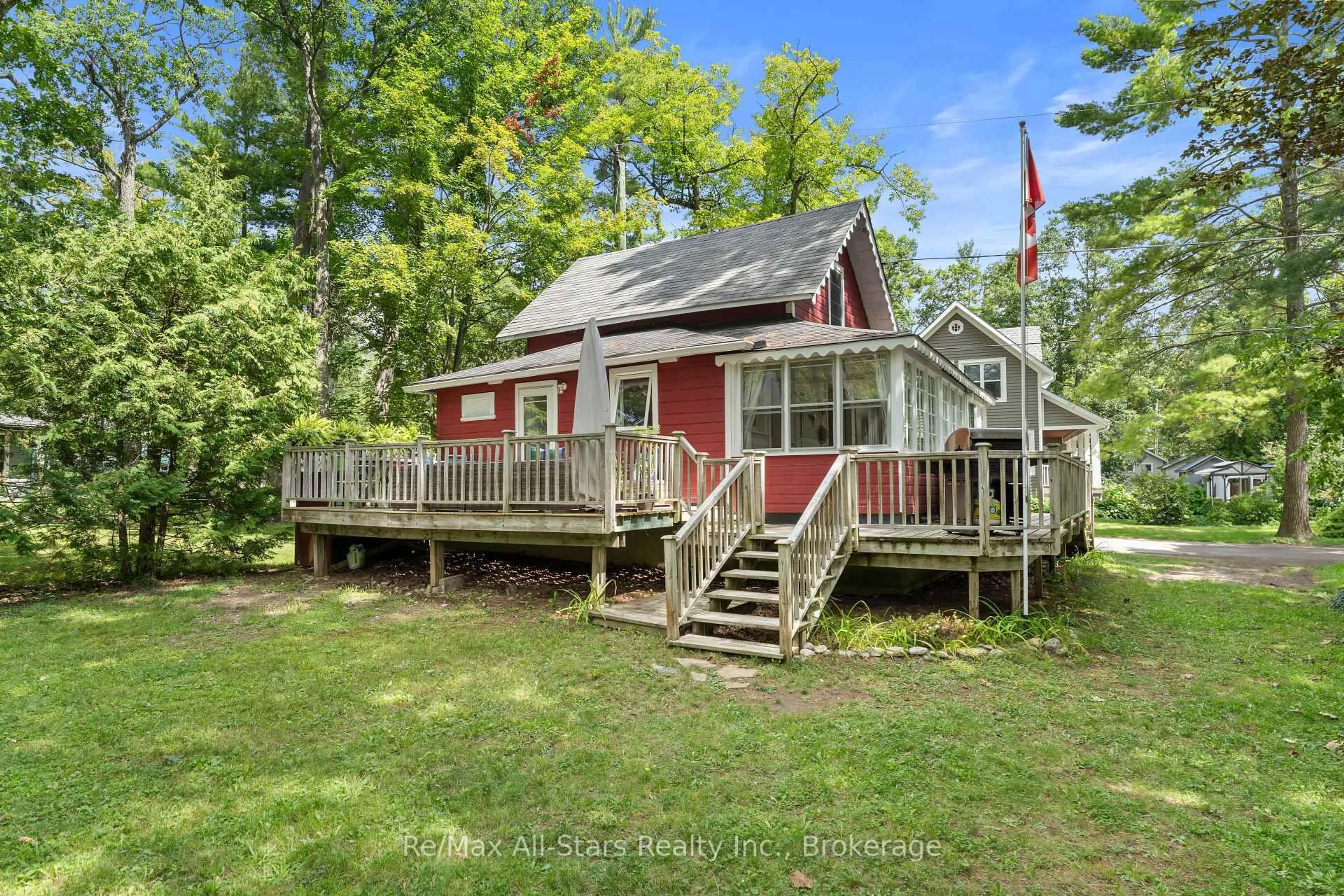 Shed for 21 Third St, Kawartha Lakes Ontario K0M 1N0
