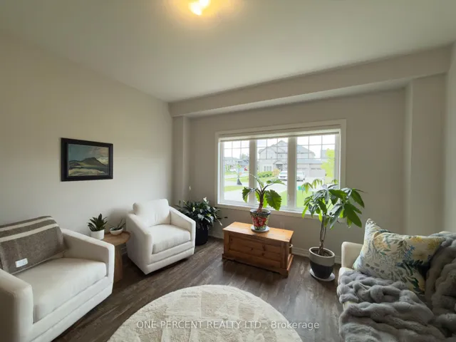 3606 Carolinia Crt, Fort Erie 2