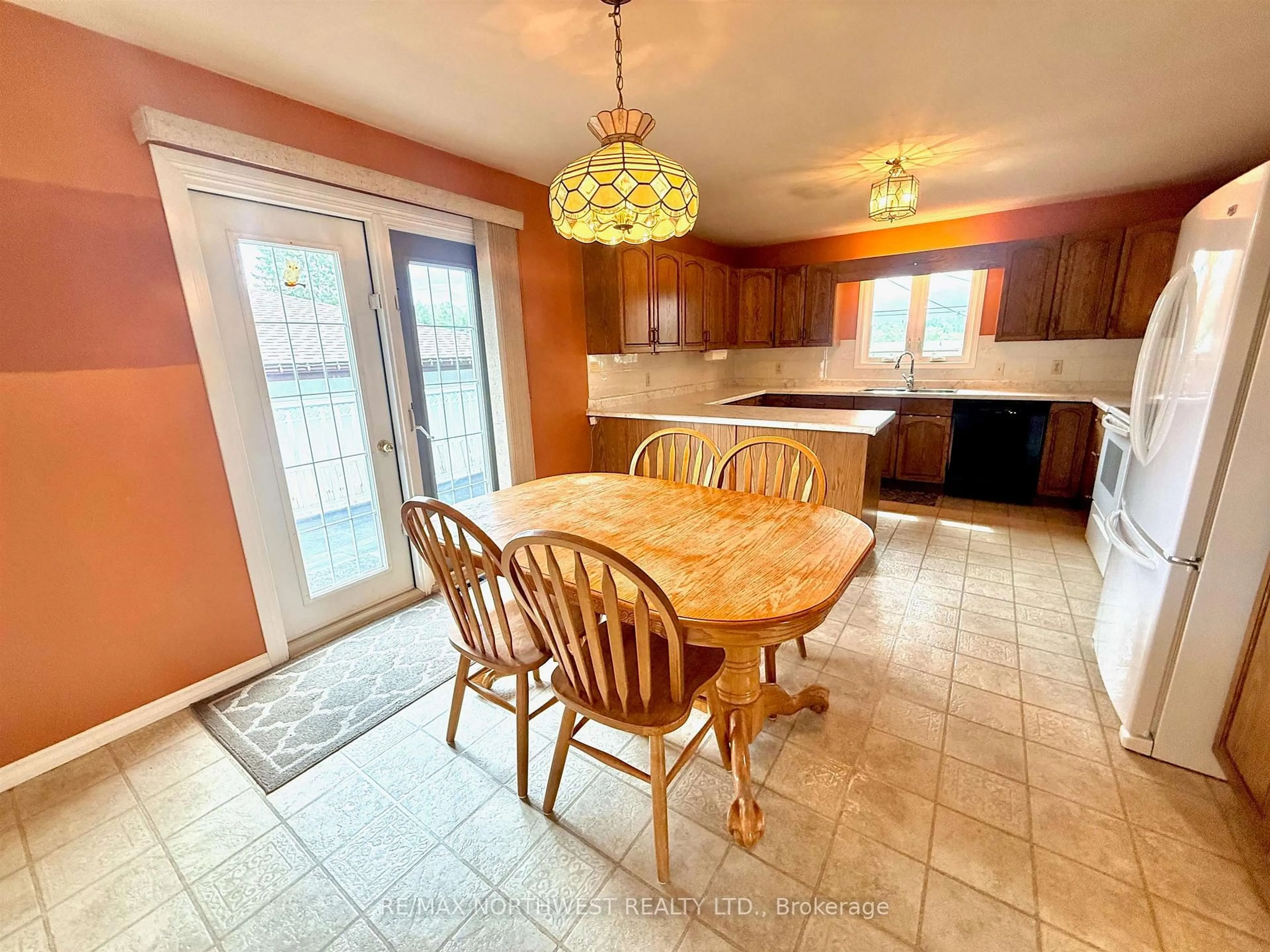 Dining room, ceramic/tile floor for 1 Kirkpatrick Ave, Kenora Ontario P9N 4K5