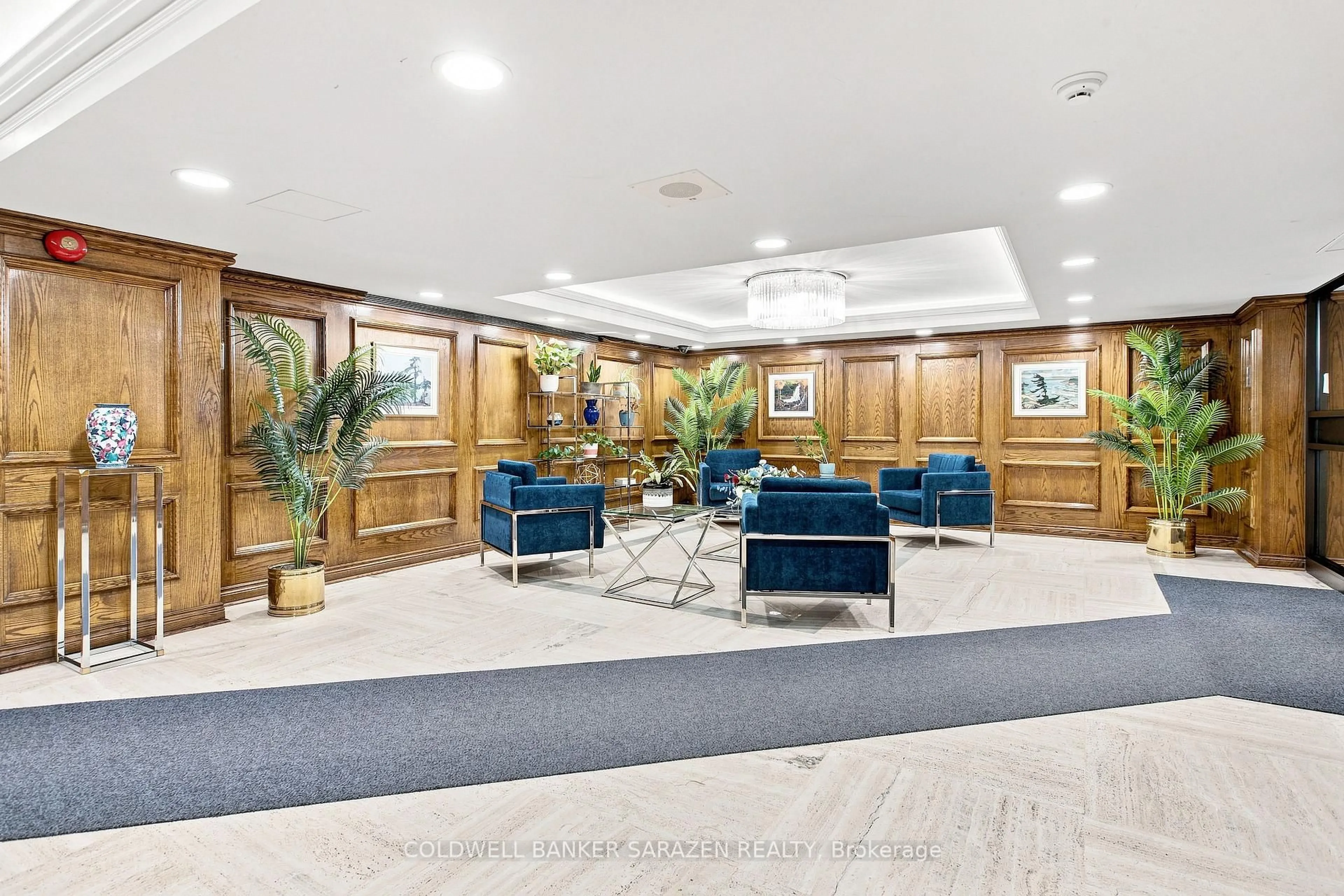 Lobby for 500 Laurier Ave #2706, Ottawa Ontario K1R 5E1