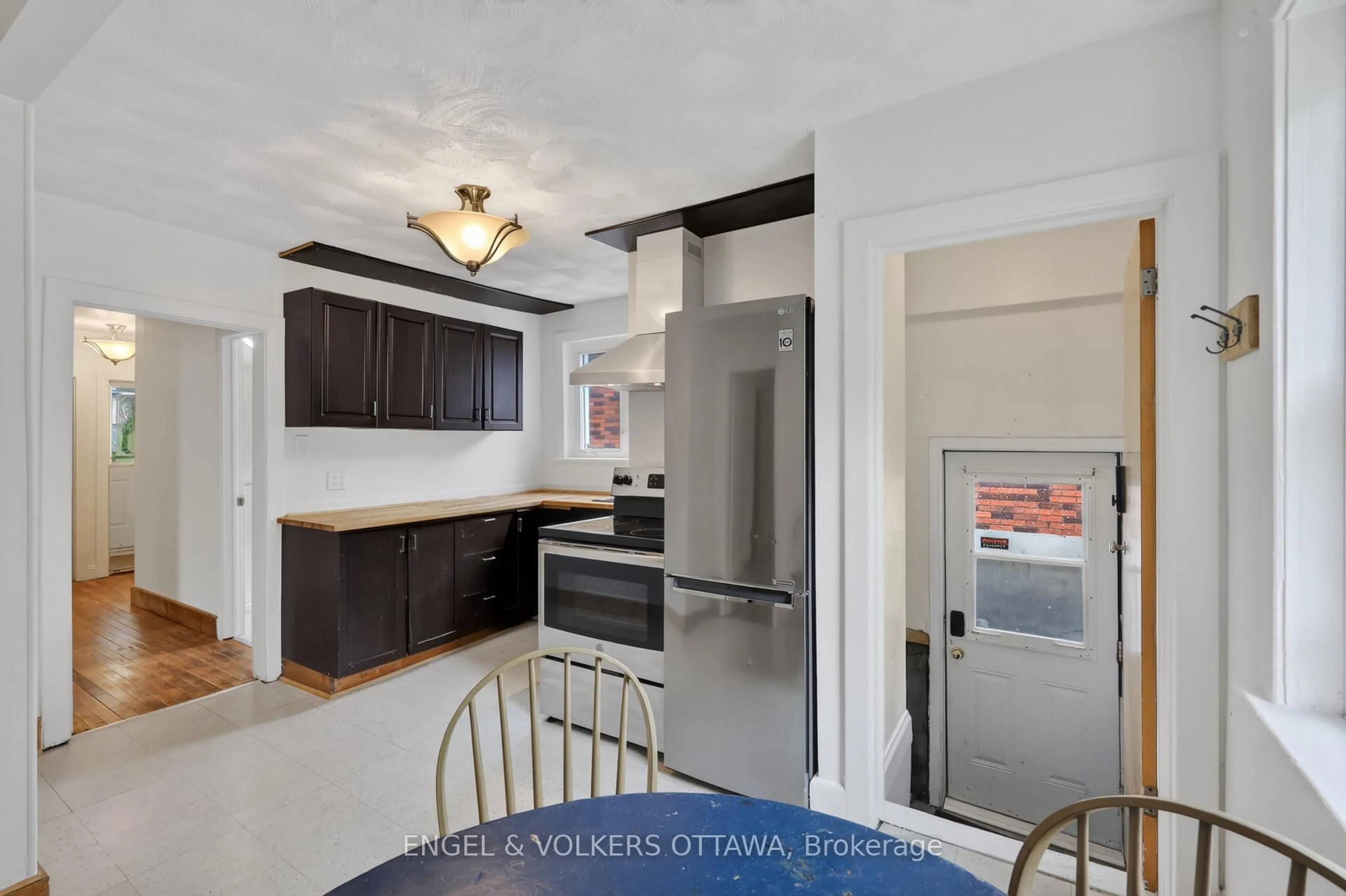 Unknown for 267 Granville St, Ottawa Ontario K1L 6Z3