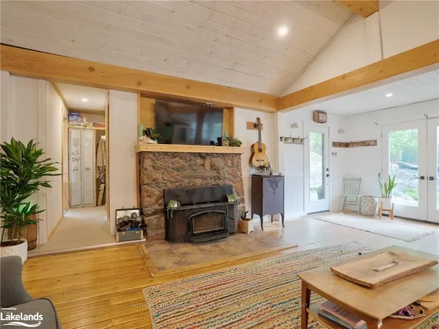 1209 NORTH KAHSHE LAKE Rd, Gravenhurst 2